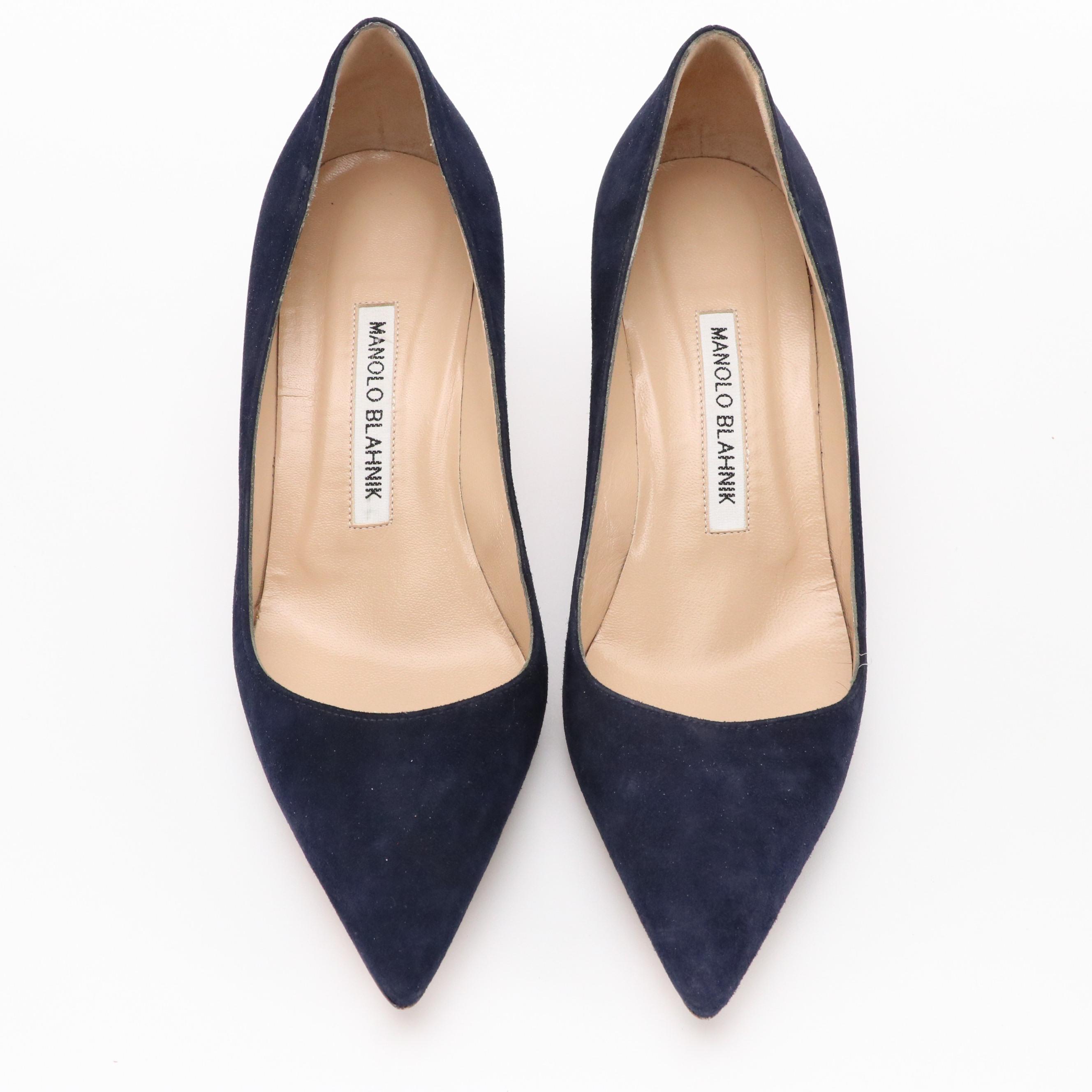Manolo Blahnik Navy Blue Suede Pumps