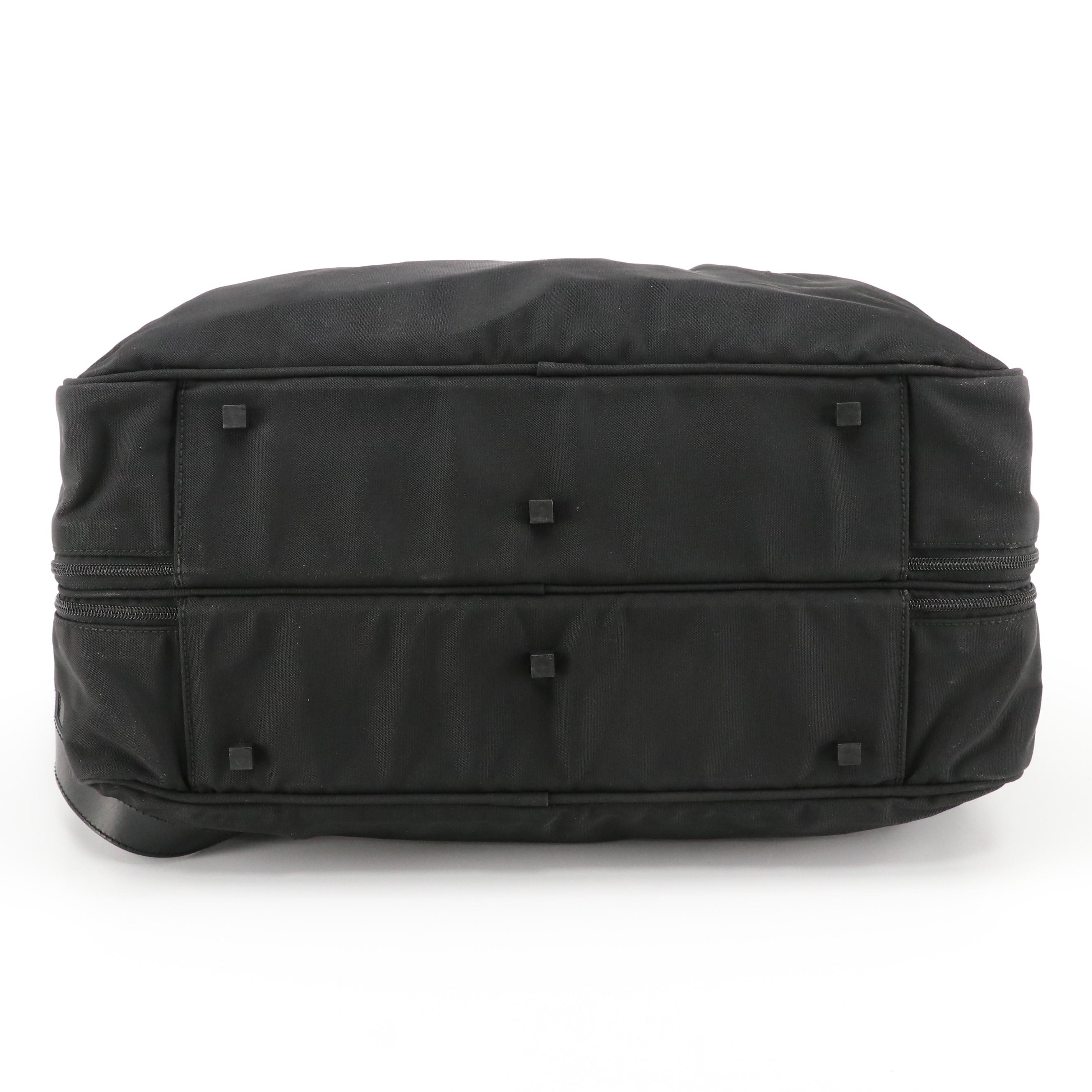 Gucci Weekender Travel Two-Way Bag in Black Nylon Canvas and Leather