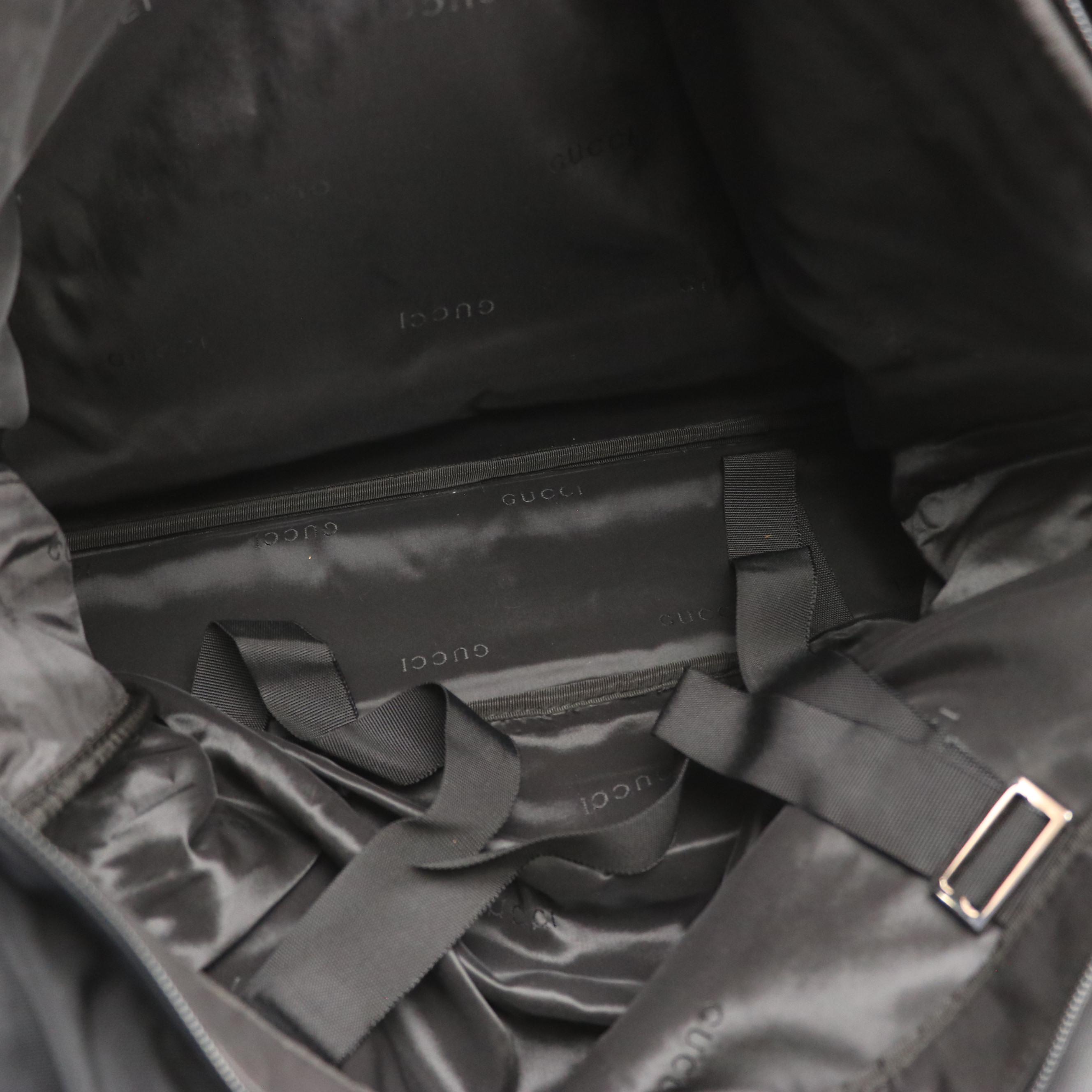 Gucci Weekender Travel Two-Way Bag in Black Nylon Canvas and Leather