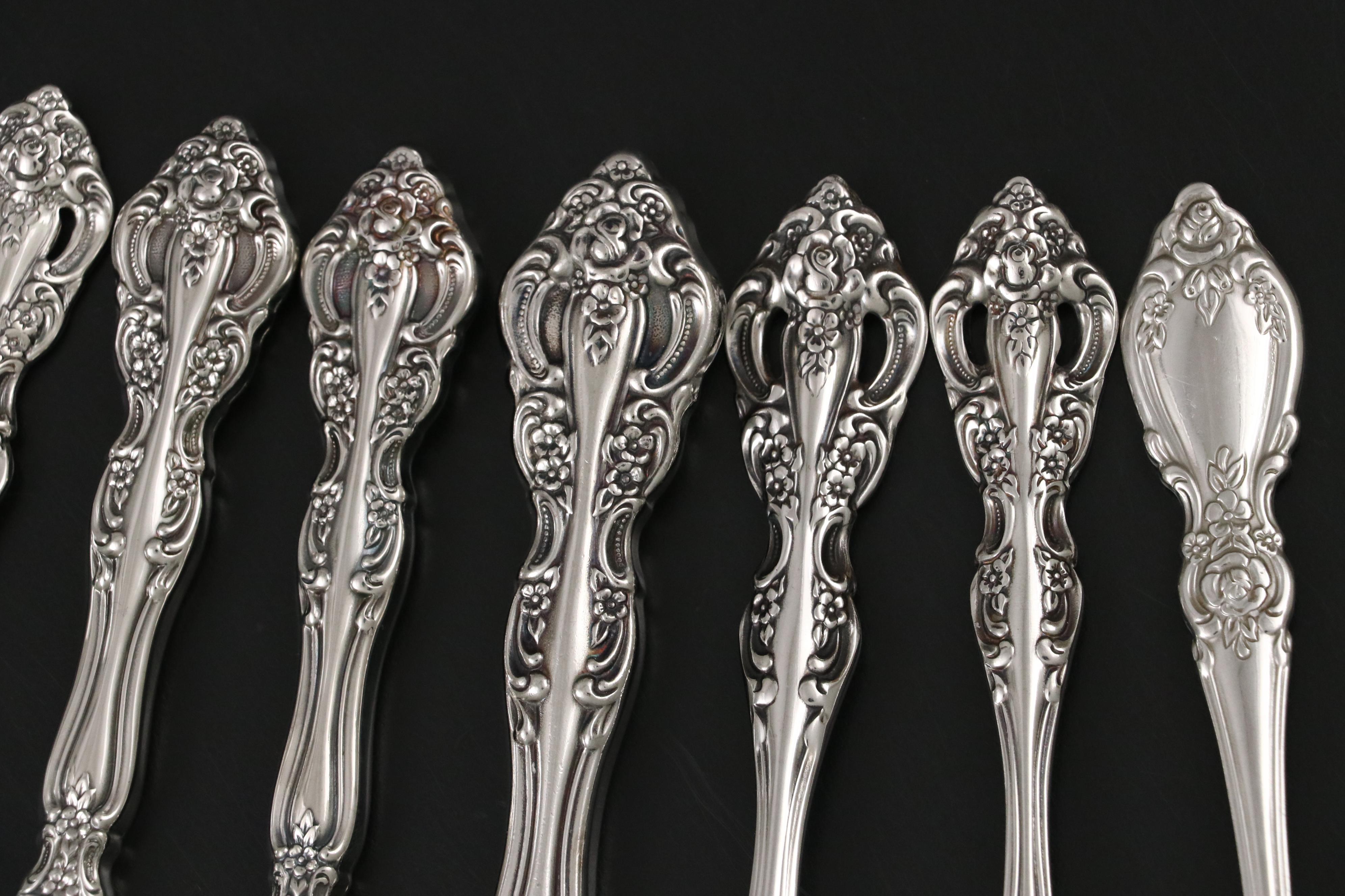 Oneida "Brahms" with "Plantation" Stainless Steel Flatware and Serving Utensils