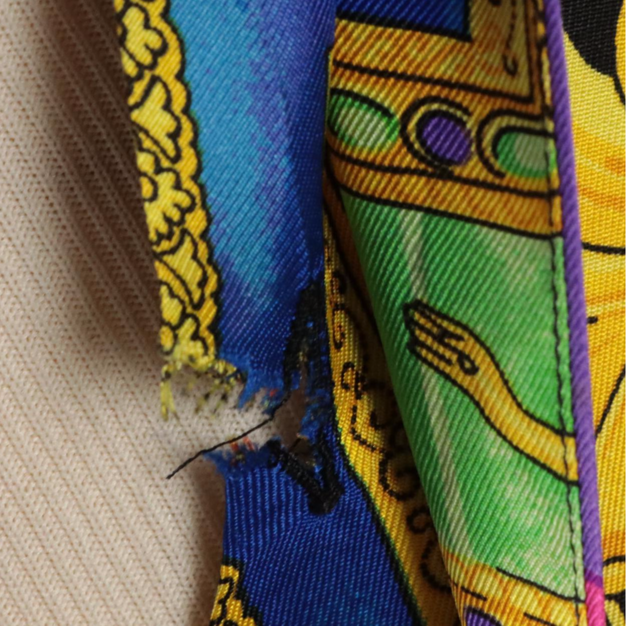 Men's Gianni Versace The Crosses Print Silk Button Down Shirt