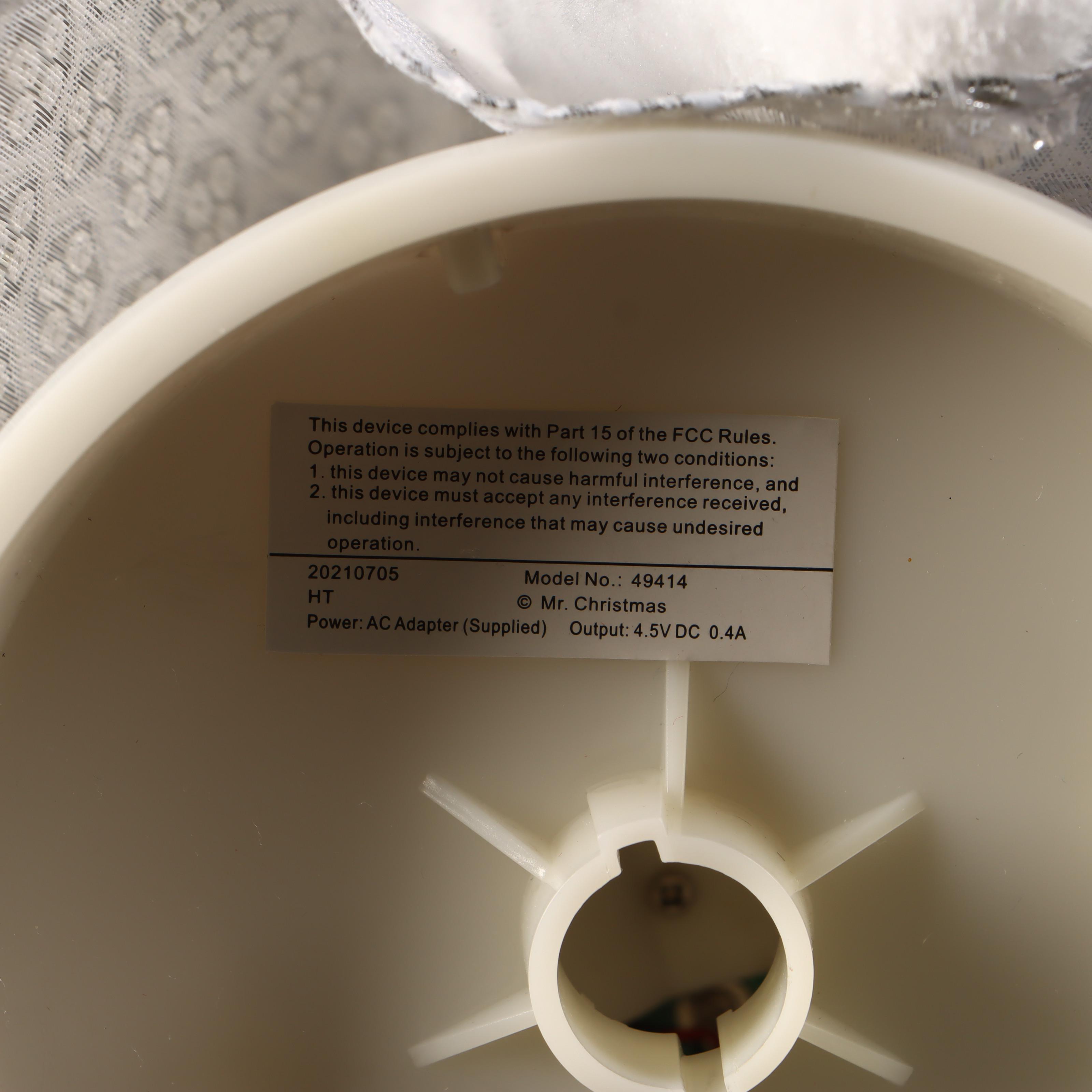 Mr. Christmas Illuminated Outdoor Angel Decoration and Angel Tree Topper