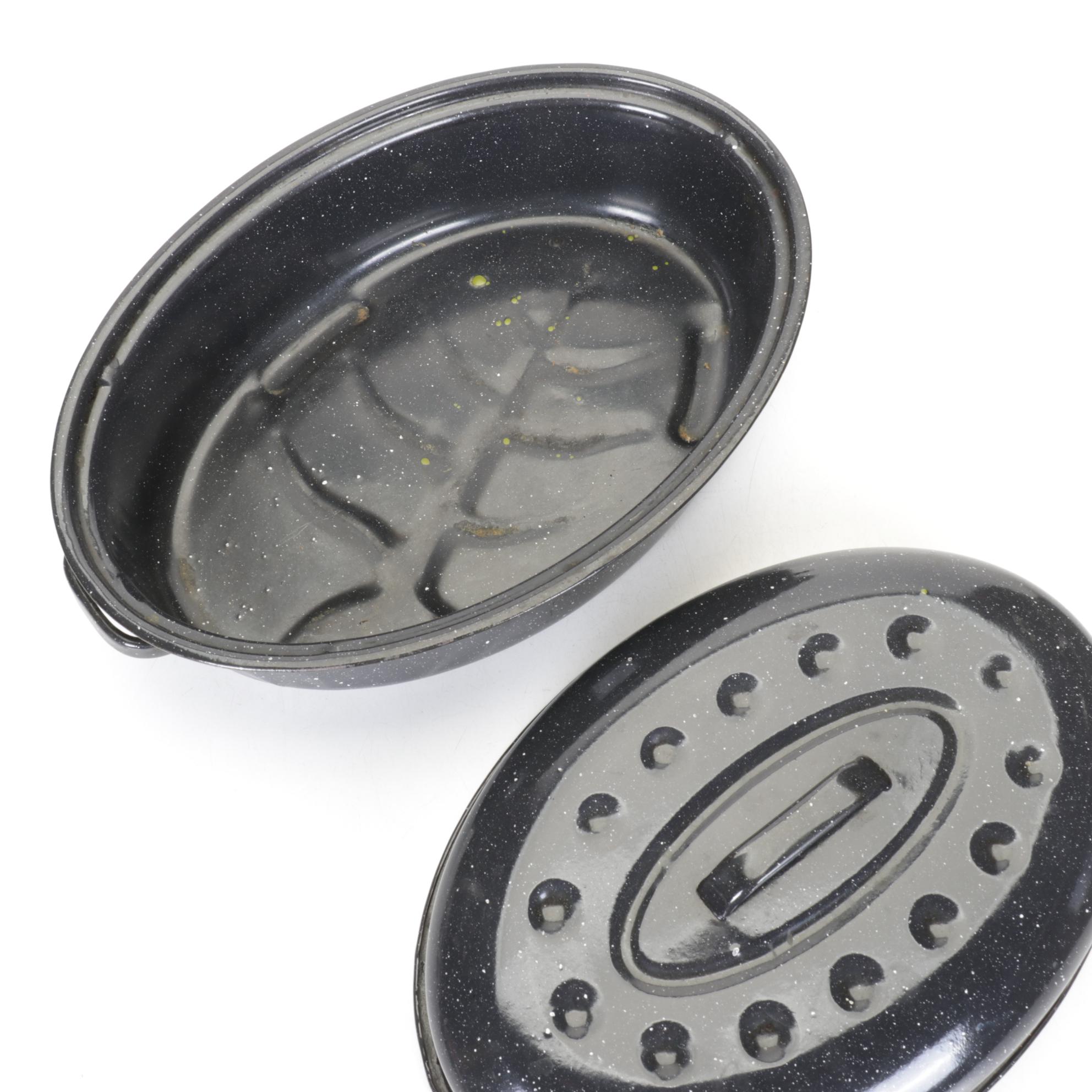 Speckled Enamel Baking Dishes and Roasting Pans with Wire Folding Rack