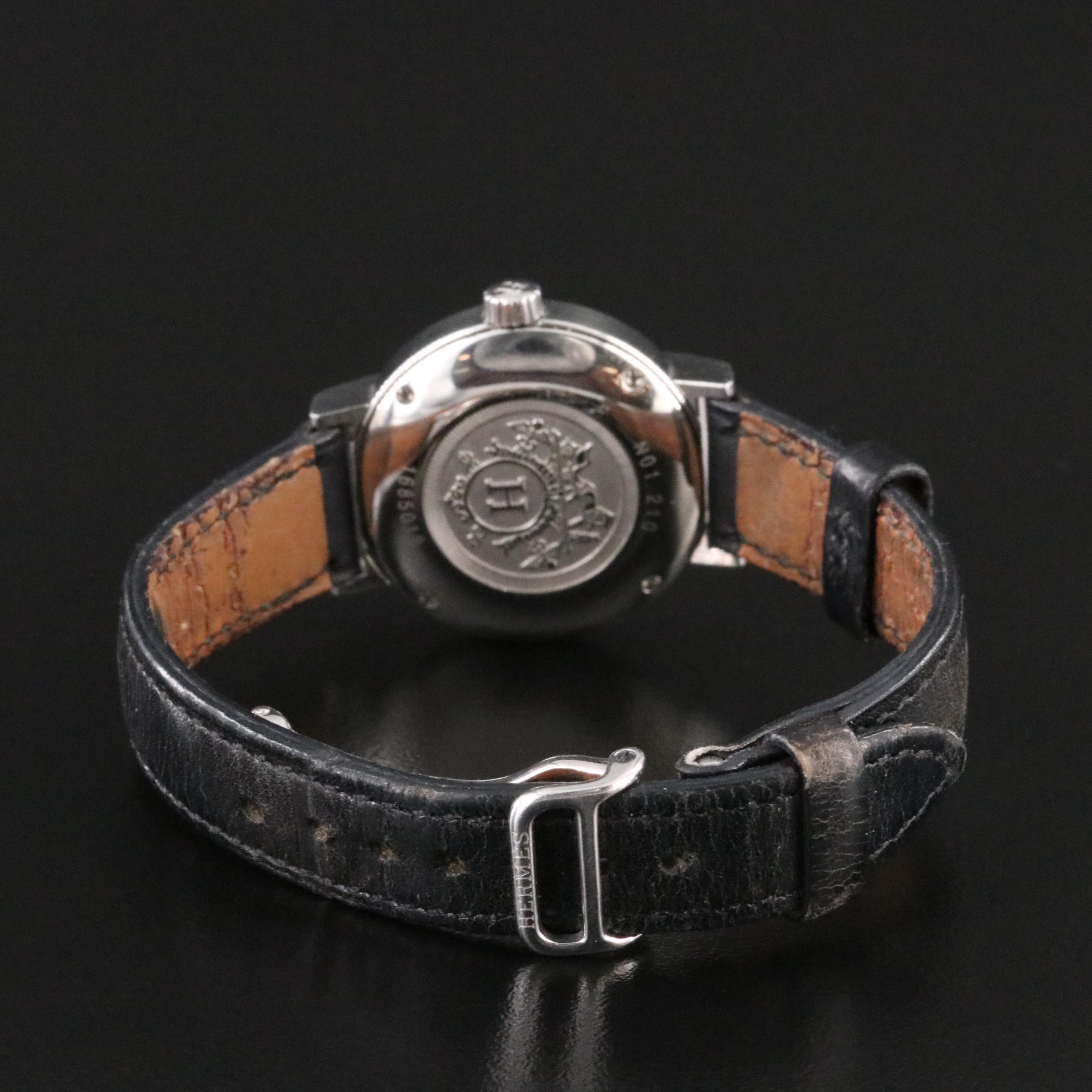 Hermès Nomad NO1.210 Grey Dial 27.5mm Steel Automatic Quartz Watch