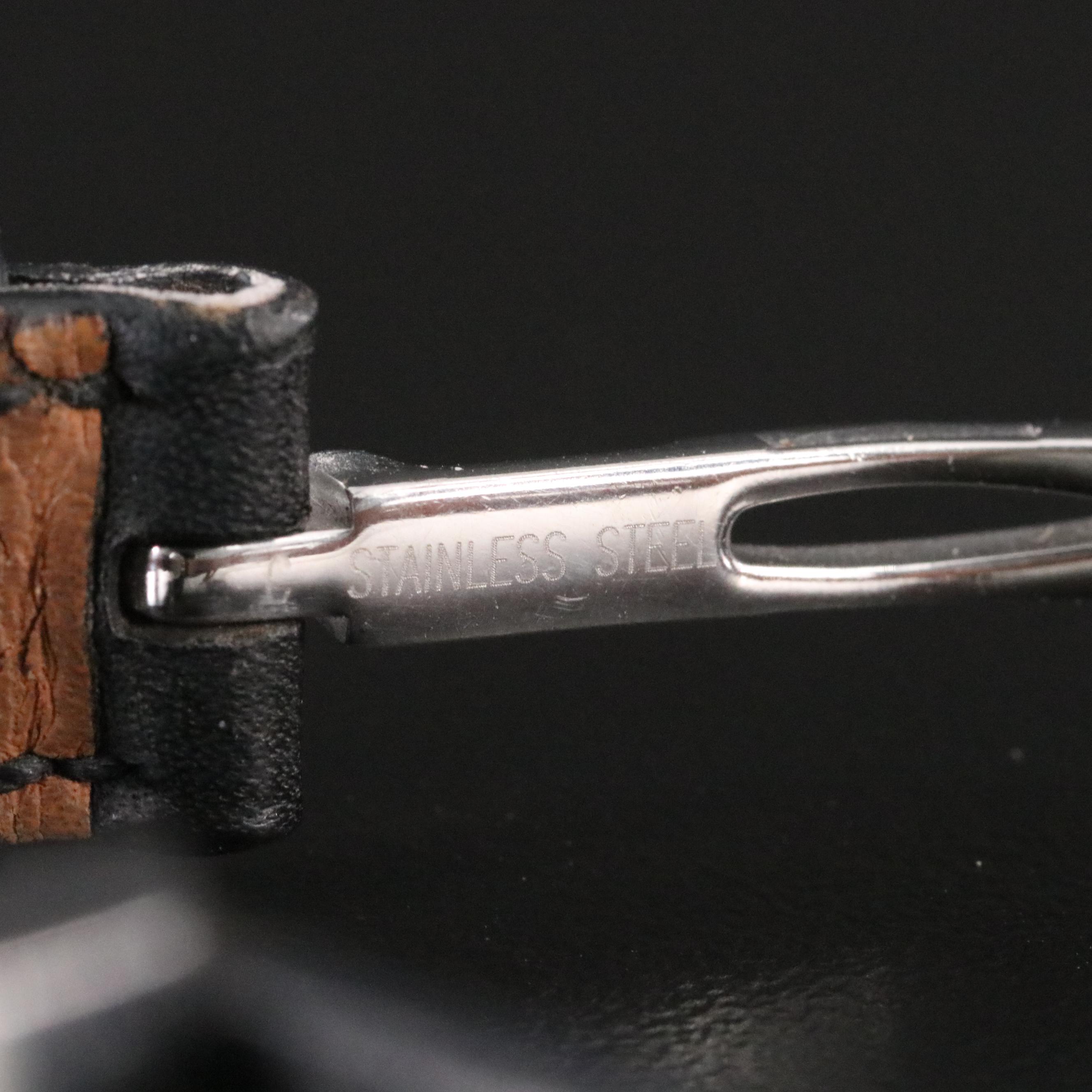 Hermès Nomad NO1.210 Grey Dial 27.5mm Steel Automatic Quartz Watch