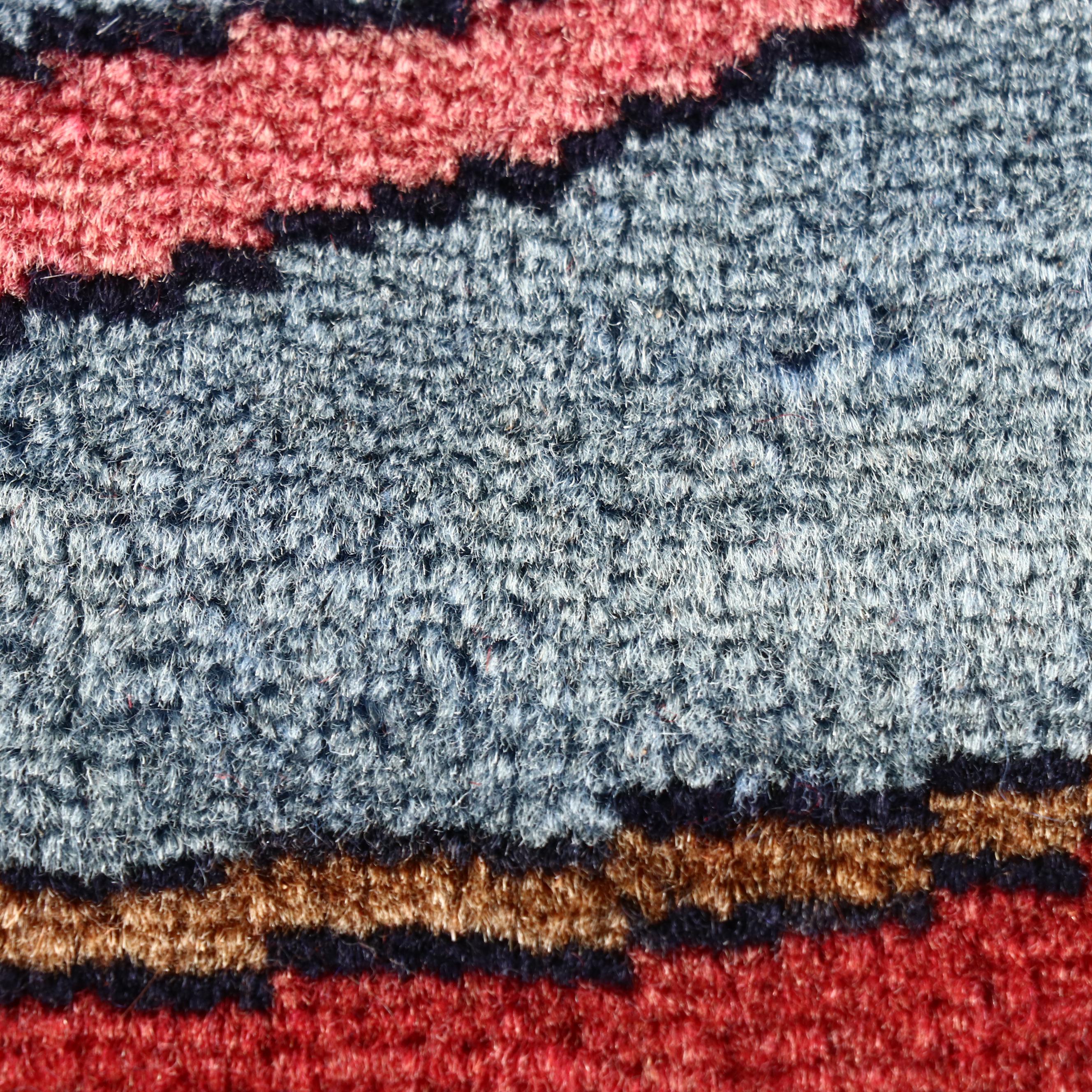 2'1 x 2'2 Hand-Knotted Northwest Persian Pictorial Accent Rug