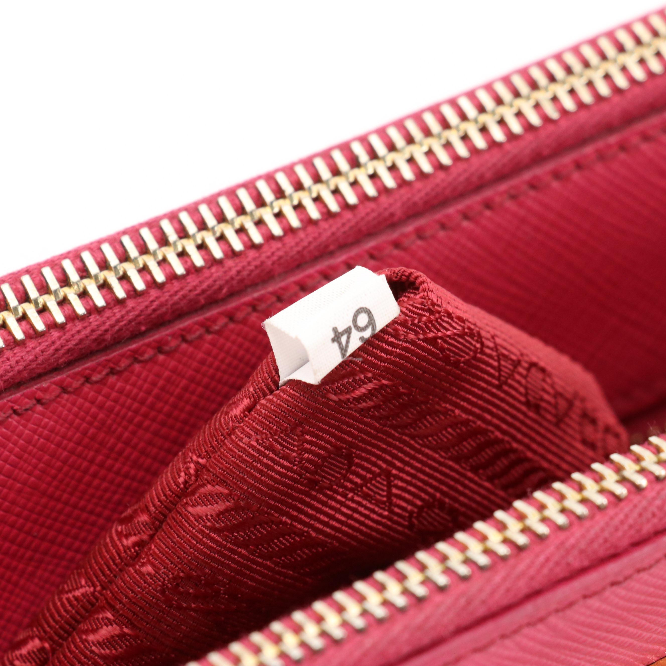 Prada Medium Galleria Double Zip Two-Way Bag in Pink Saffiano Leather