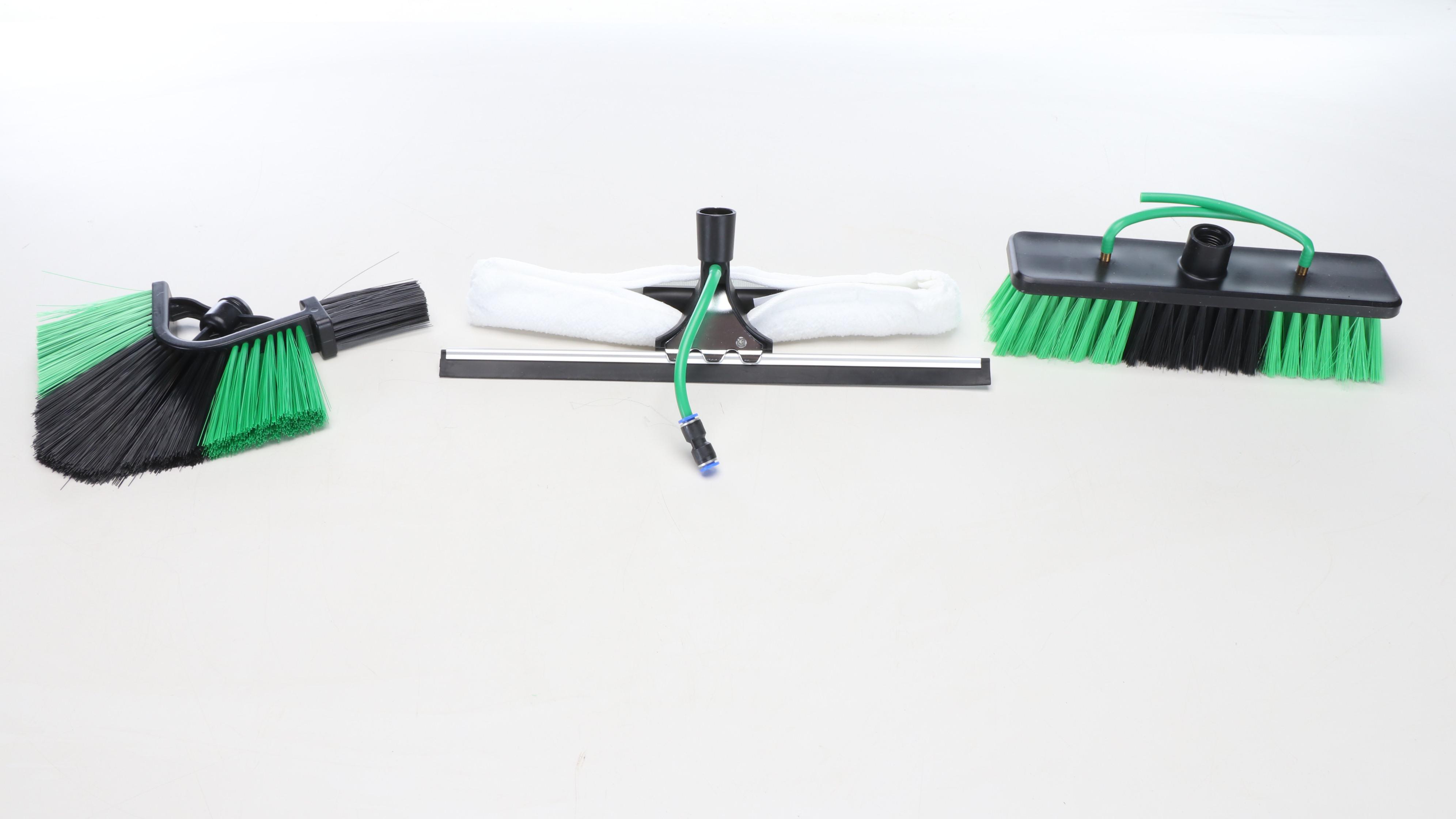 Zippi Hydro Broom with Attachments