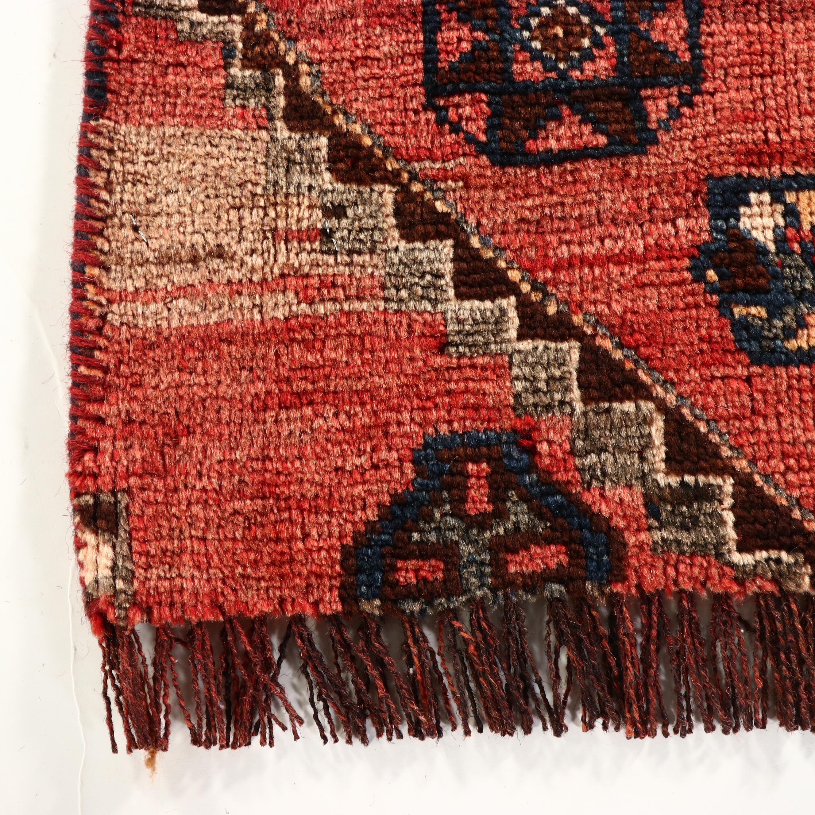 1'9 x 1'9 Hand-Knotted Northwest Persian Remnant Floor Mat