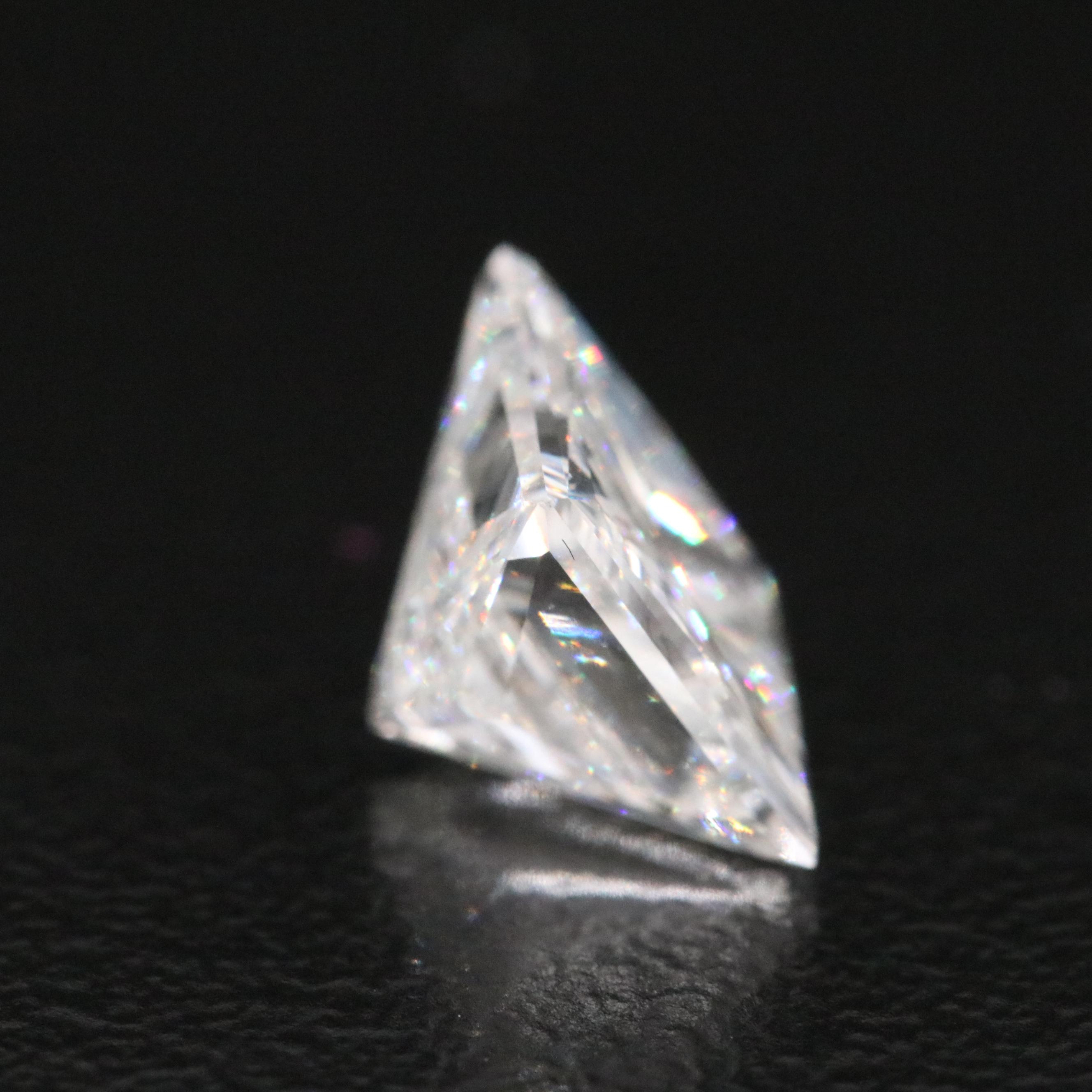 Loose 2.01 CT Diamond with Online GIA Report