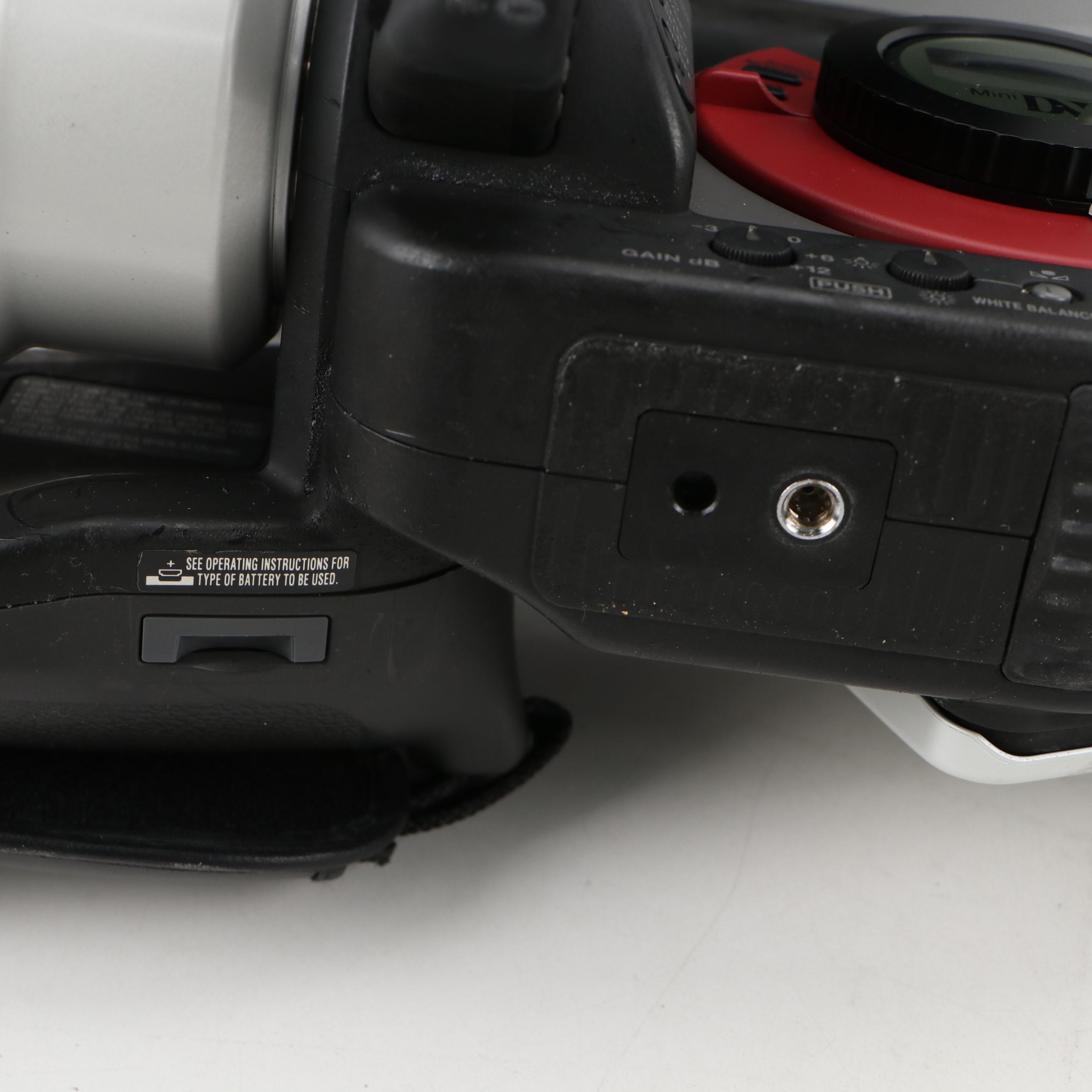 Canon 3CCD Digital Video Camcorder with Accessories