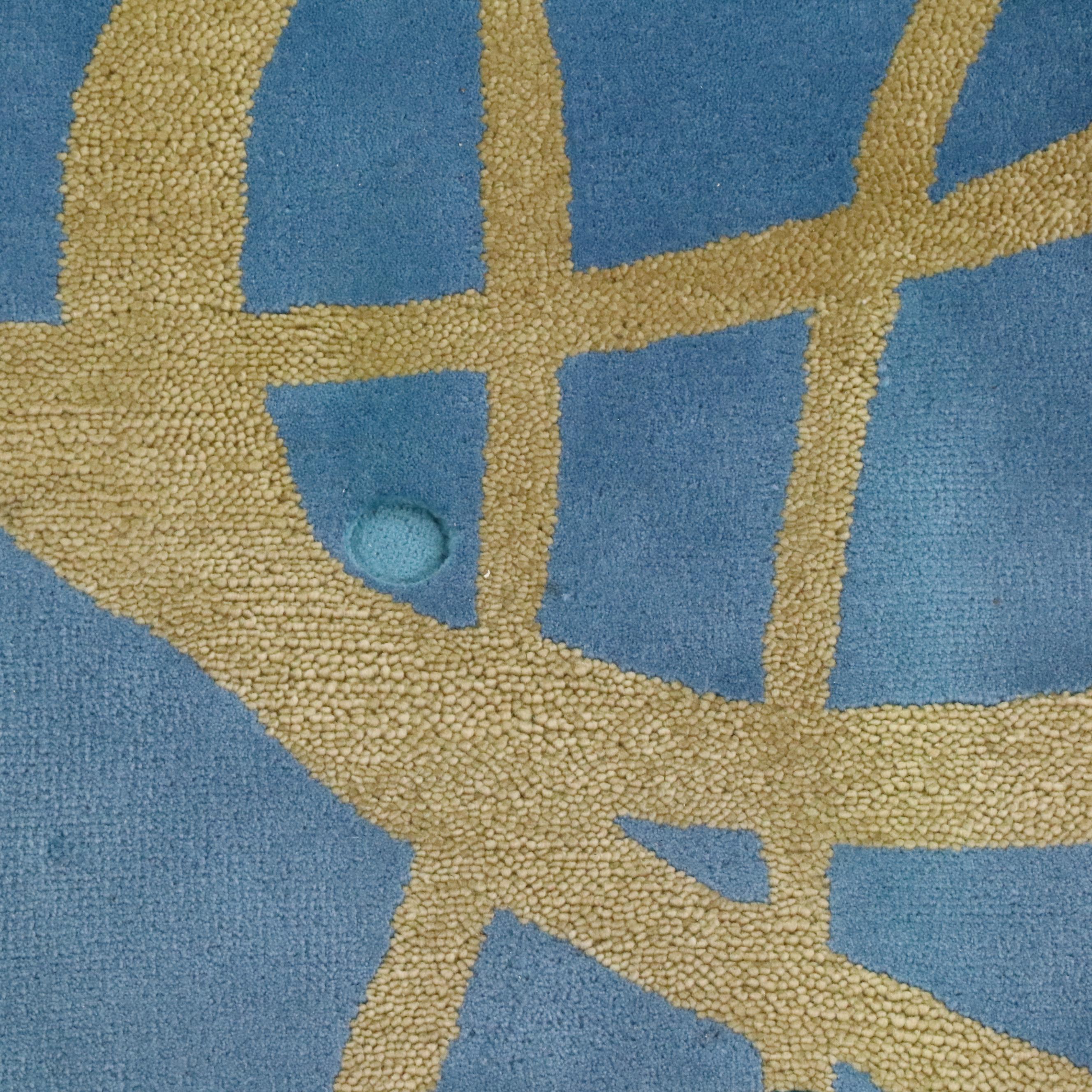 9' x 9' Round Hand-Tufted Thailand Della Robia "Grotto" Contemporary Area Rug