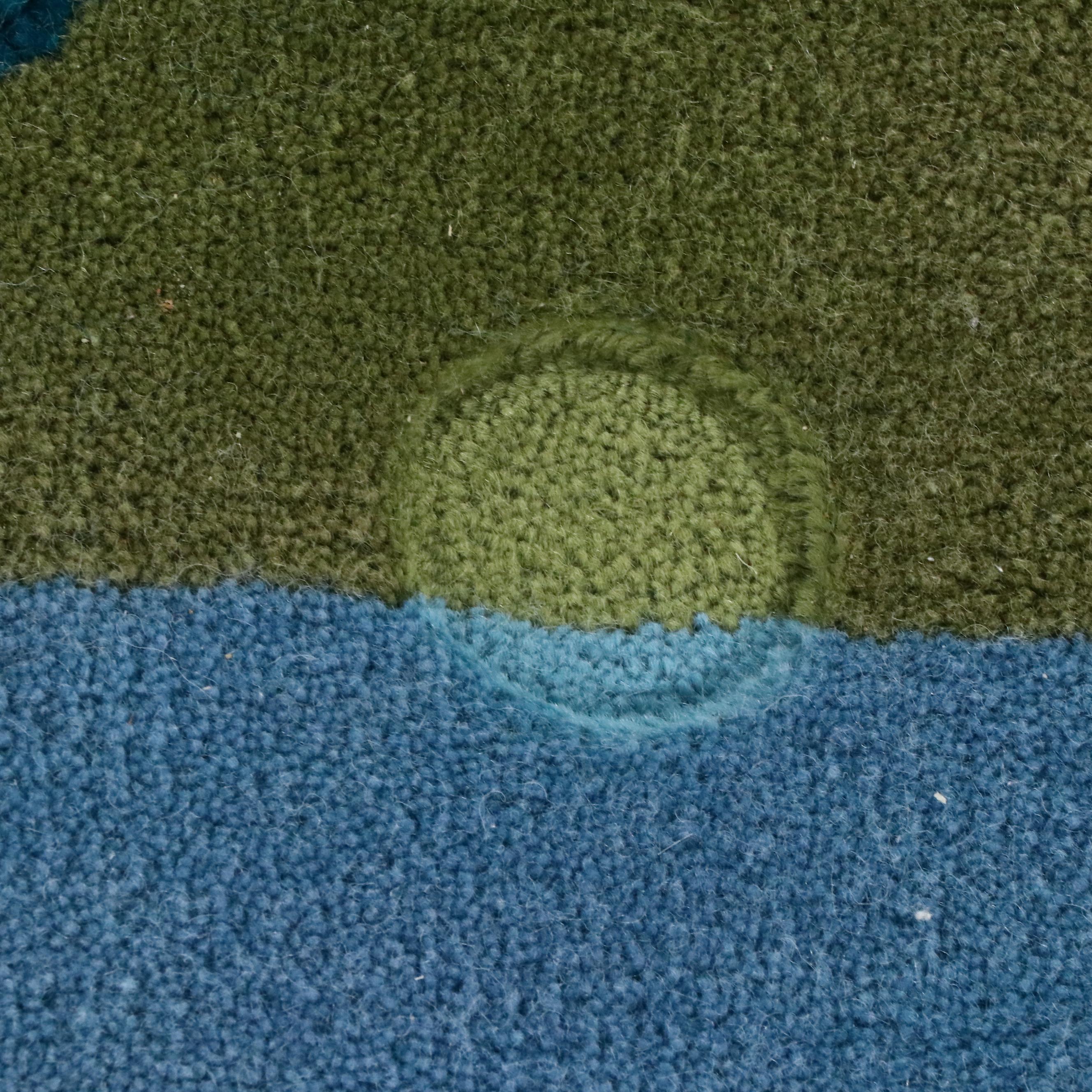 9' x 9' Round Hand-Tufted Thailand Della Robia "Grotto" Contemporary Area Rug