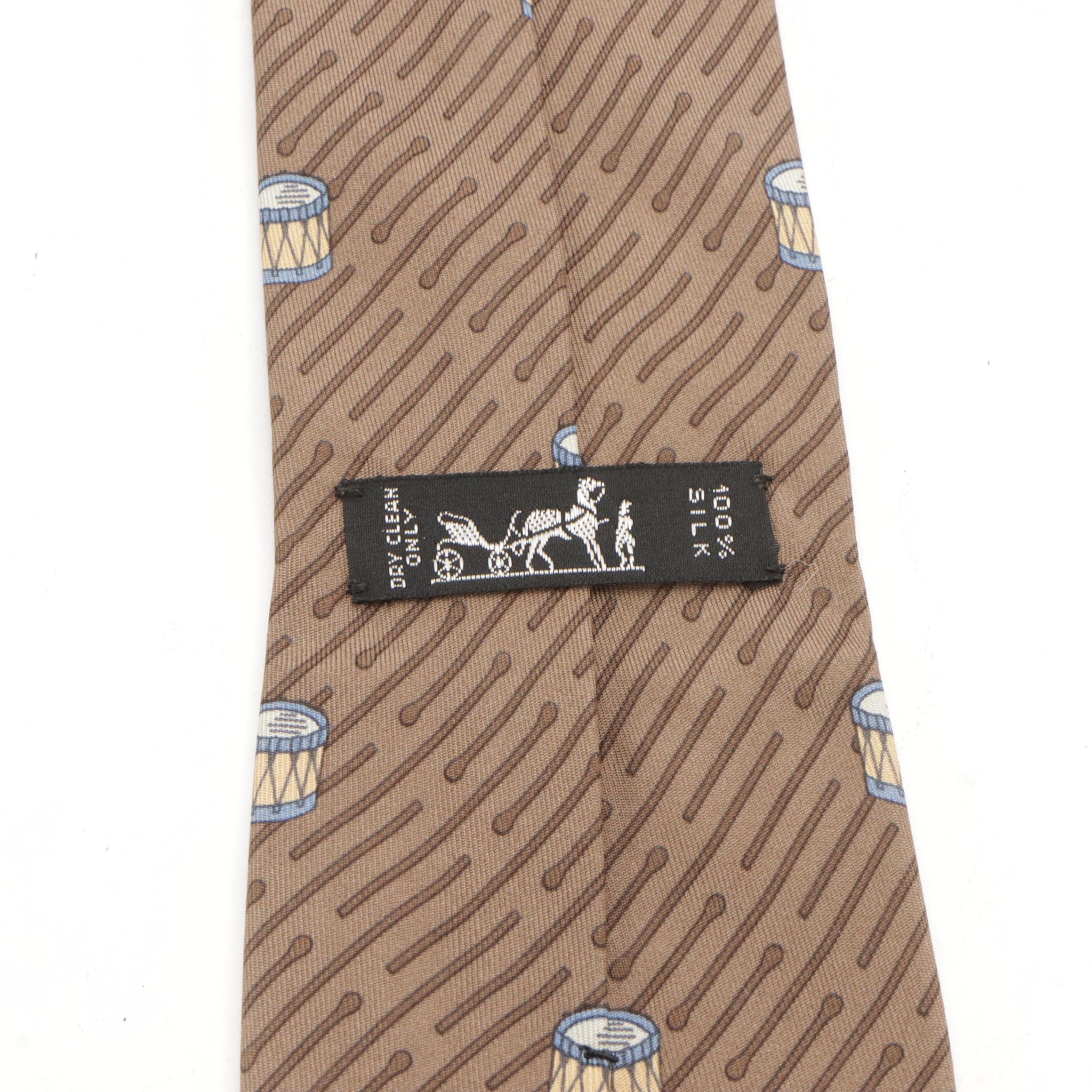 Hermès Necktie in Drum/Drumstick Printed Brown Silk