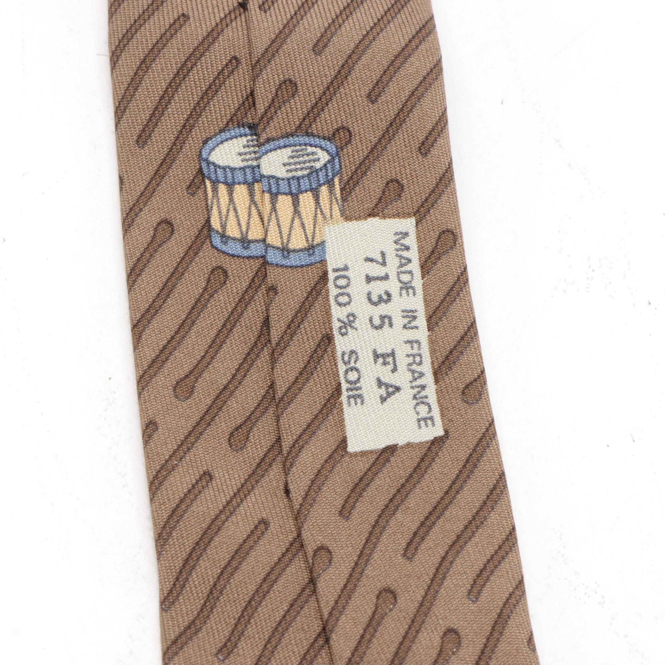 Hermès Necktie in Drum/Drumstick Printed Brown Silk
