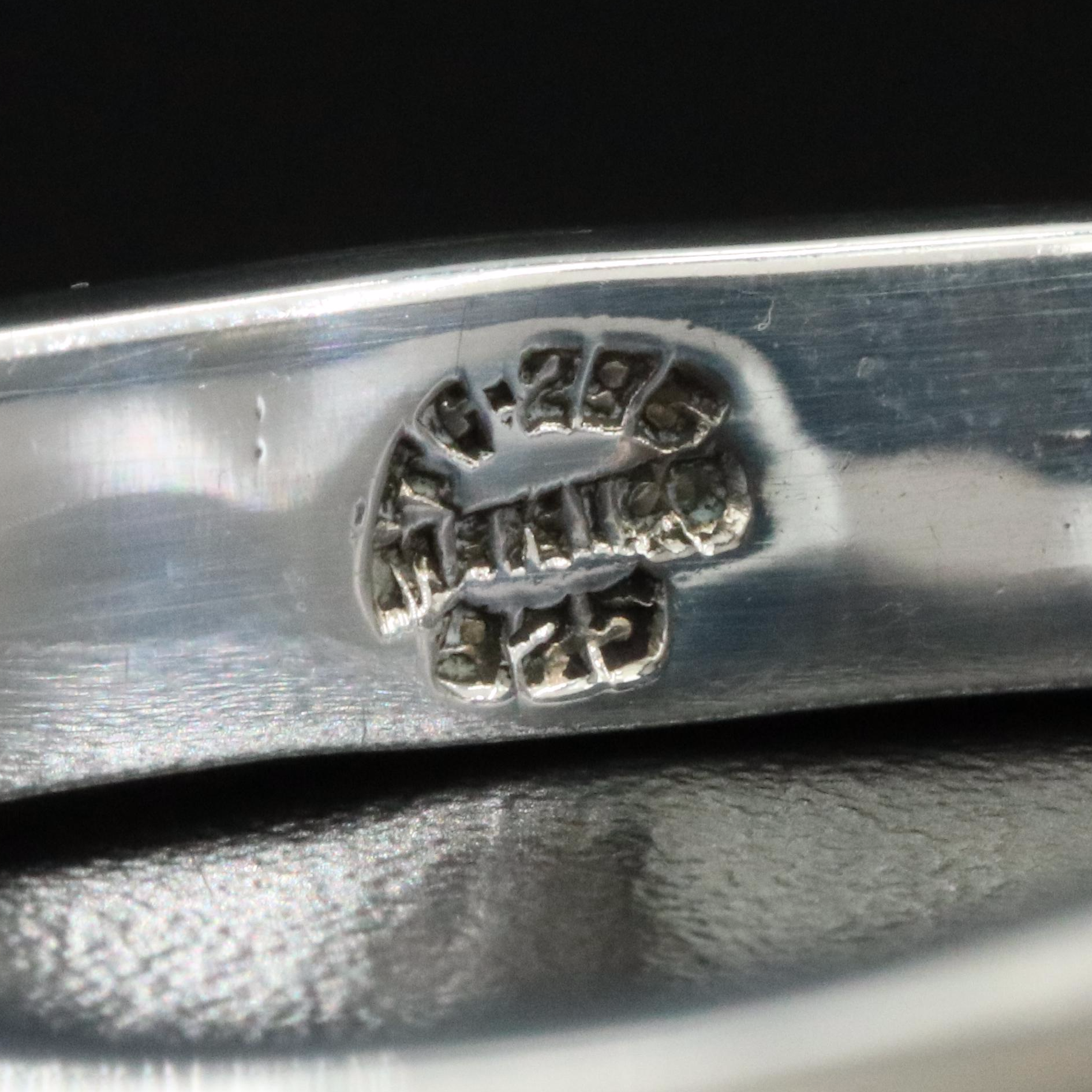 Mexican Sterling Hinged Bangle Bracelet