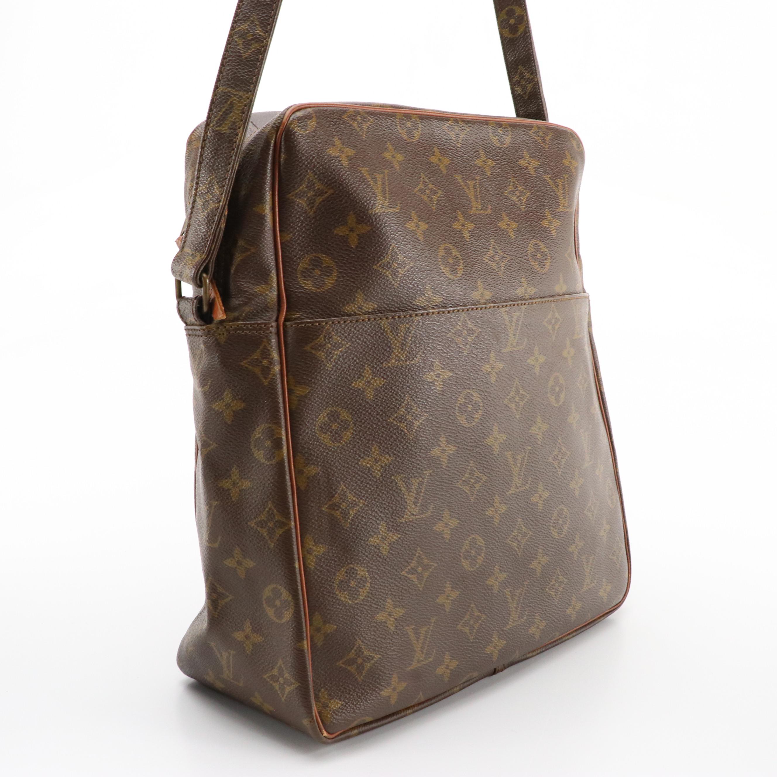Louis Vuitton Marceau GM Messenger Bag in Monogram Canvas