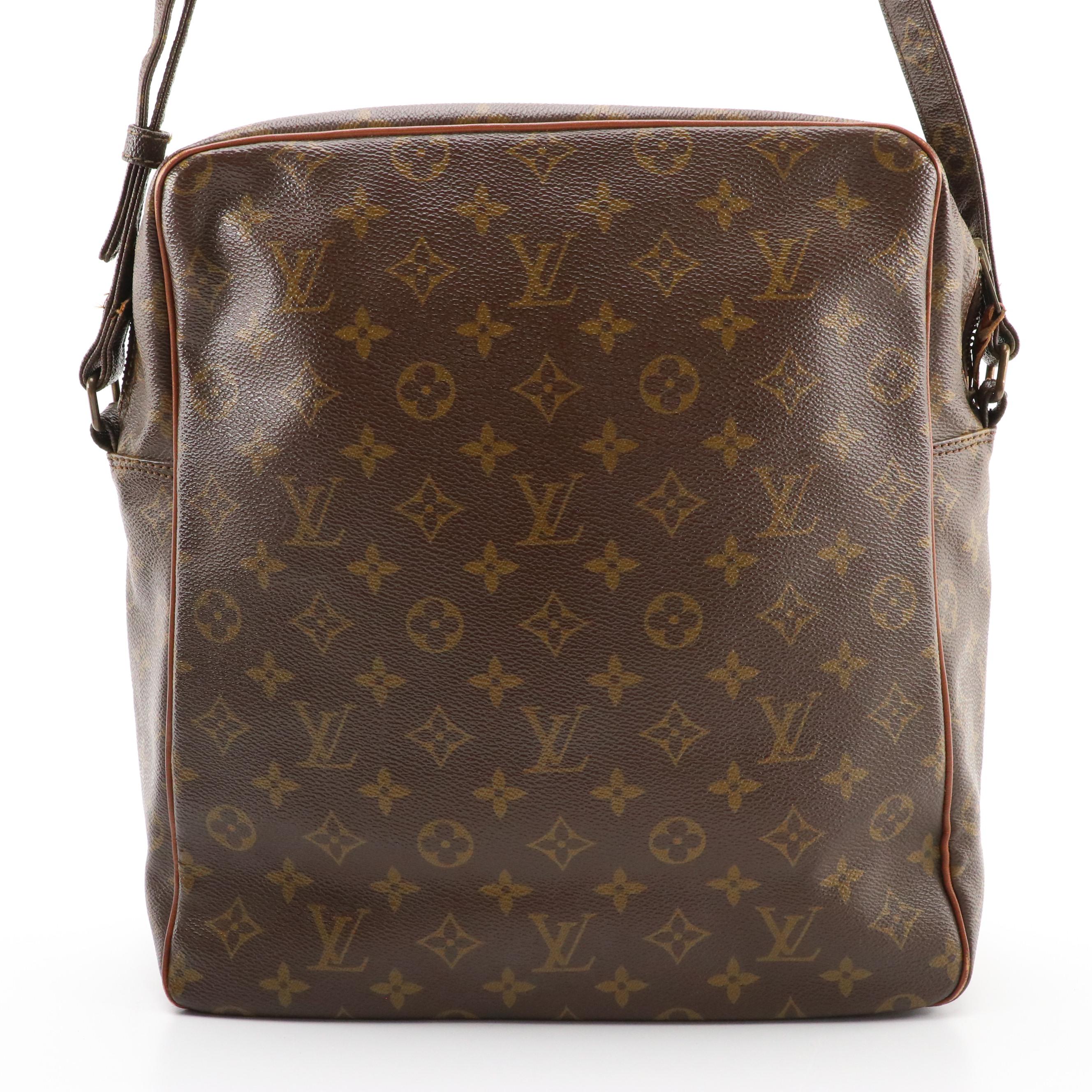 Louis Vuitton Marceau GM Messenger Bag in Monogram Canvas