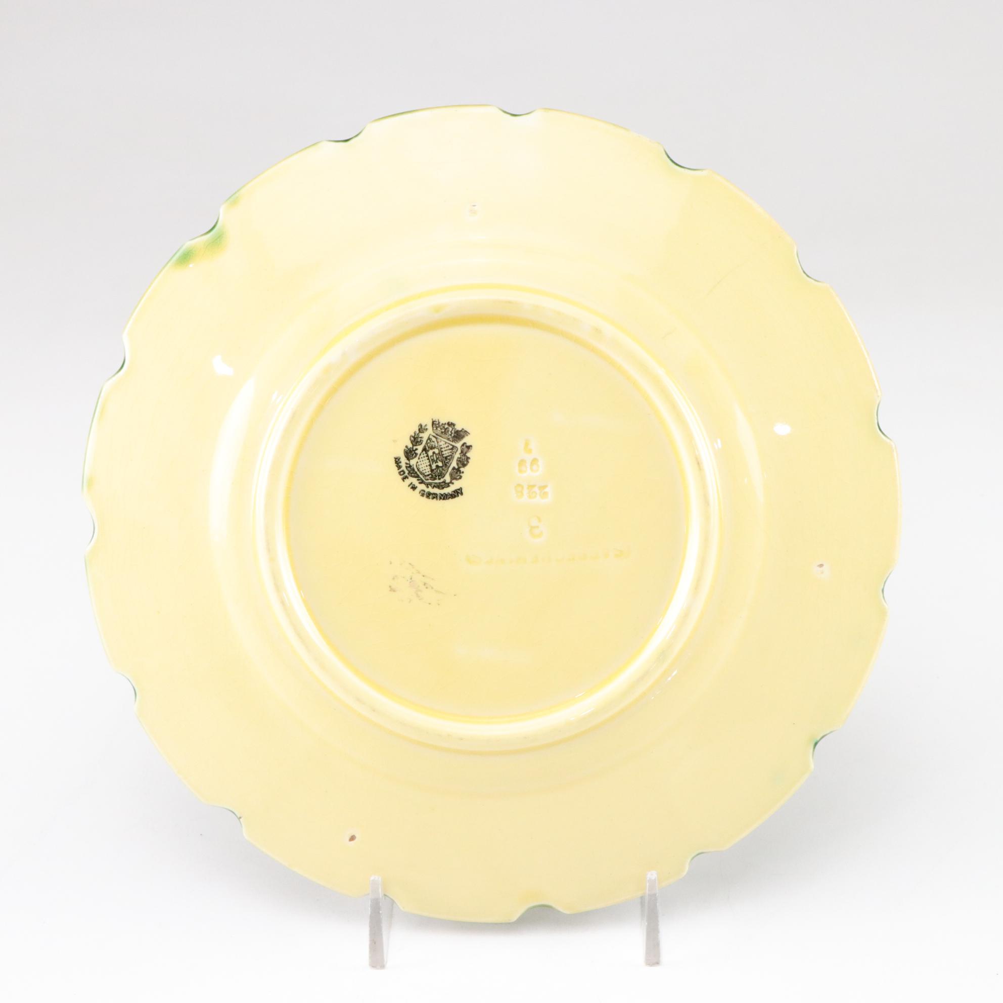 Majolica Leaf Motif Platter & Plates