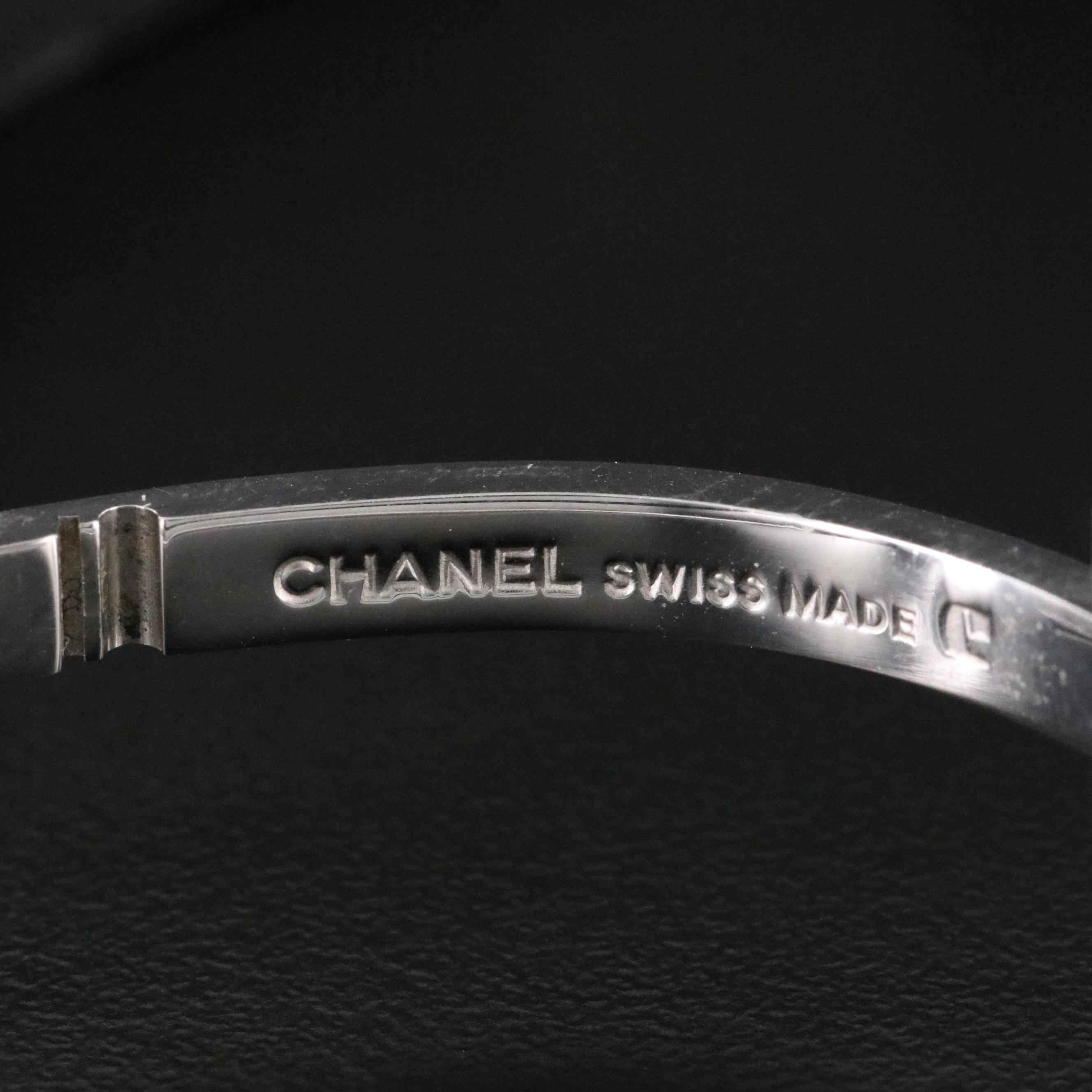 Chanel Matelasse Dial H011N 19mm Square Steel Quartz Watch