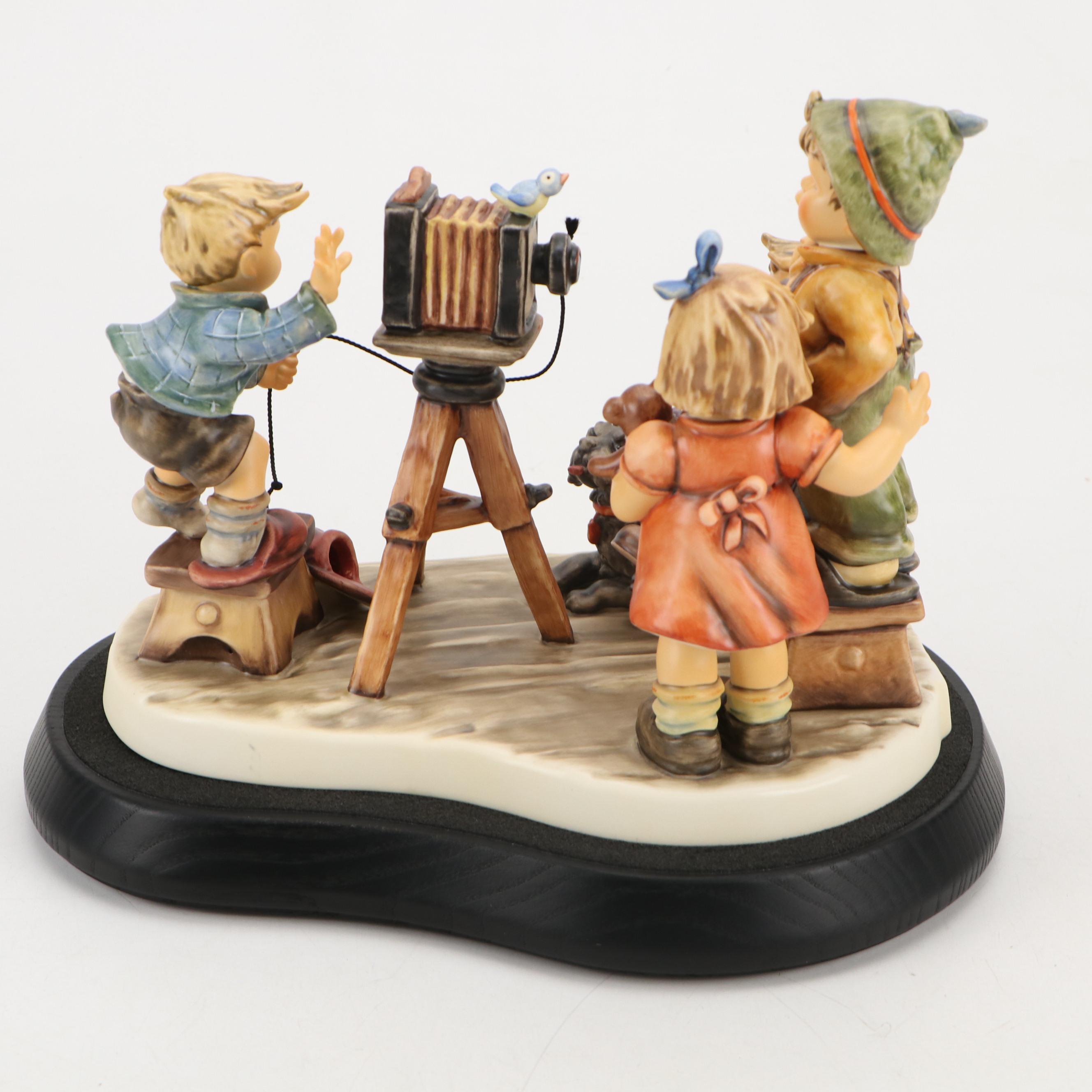 Goebel Hummel Porcelain "Picture Perfect", 2002