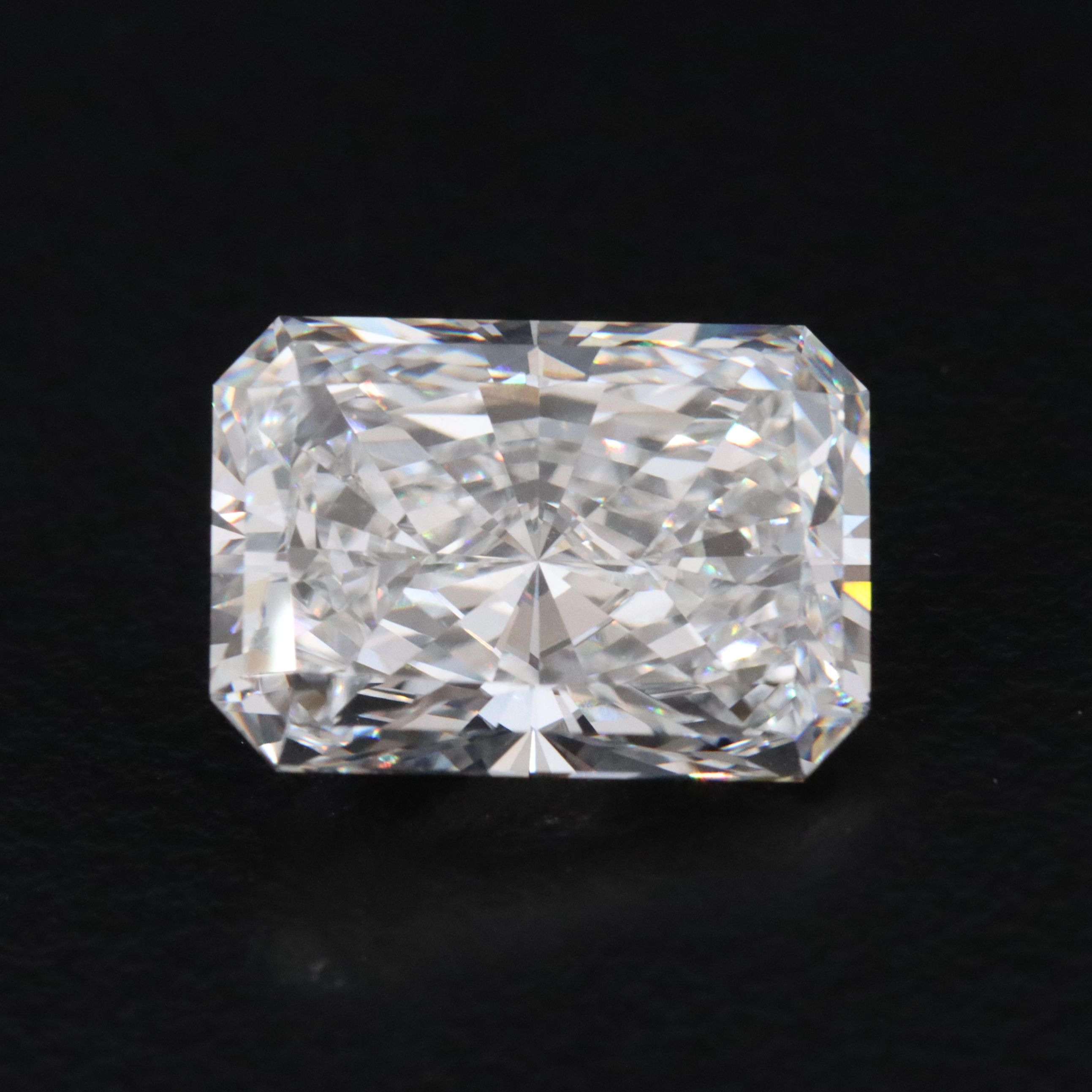 Loose 6.05 CT Lab Grown Diamond with IGI Report