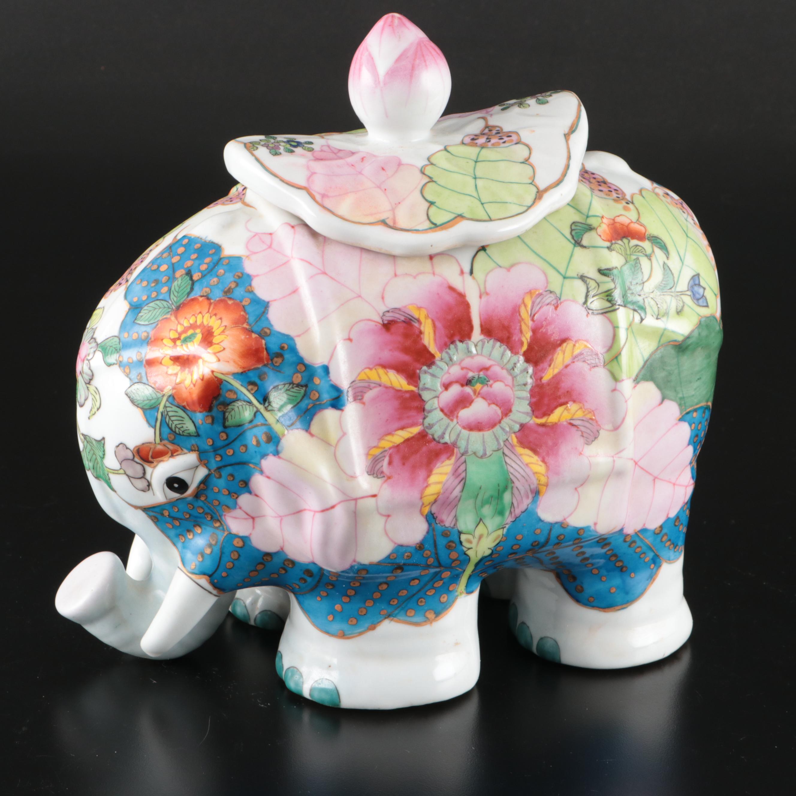 Chinese Porcelain Tobacco Leaf Elephant Shaped Jar