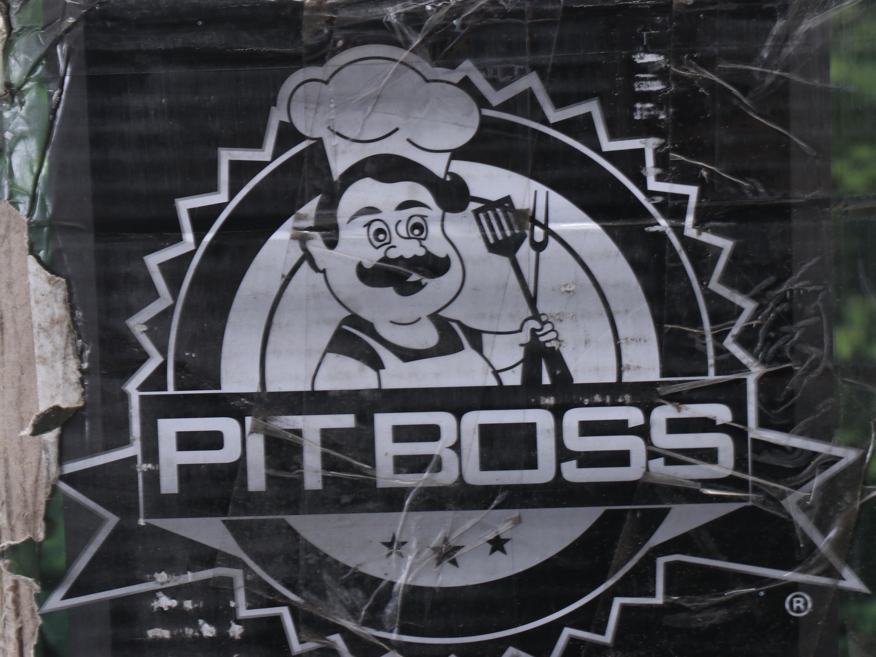 Pit Boss Silver Hammertone 3-Series Digital Electric Vertical Smoker