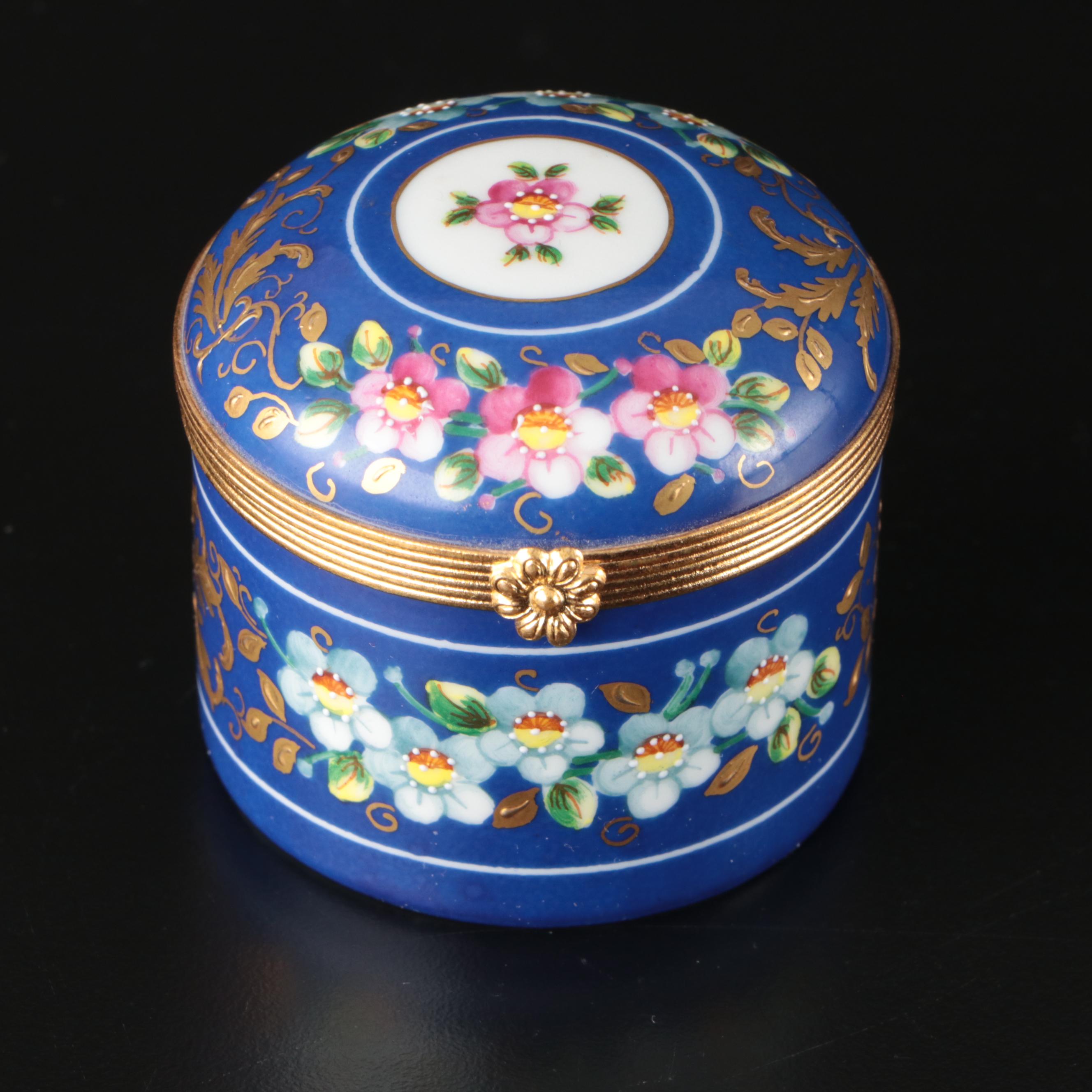 Limoges Porcelain and Hand-Painted Trinket Box for Tiffany & Co. Private Stock