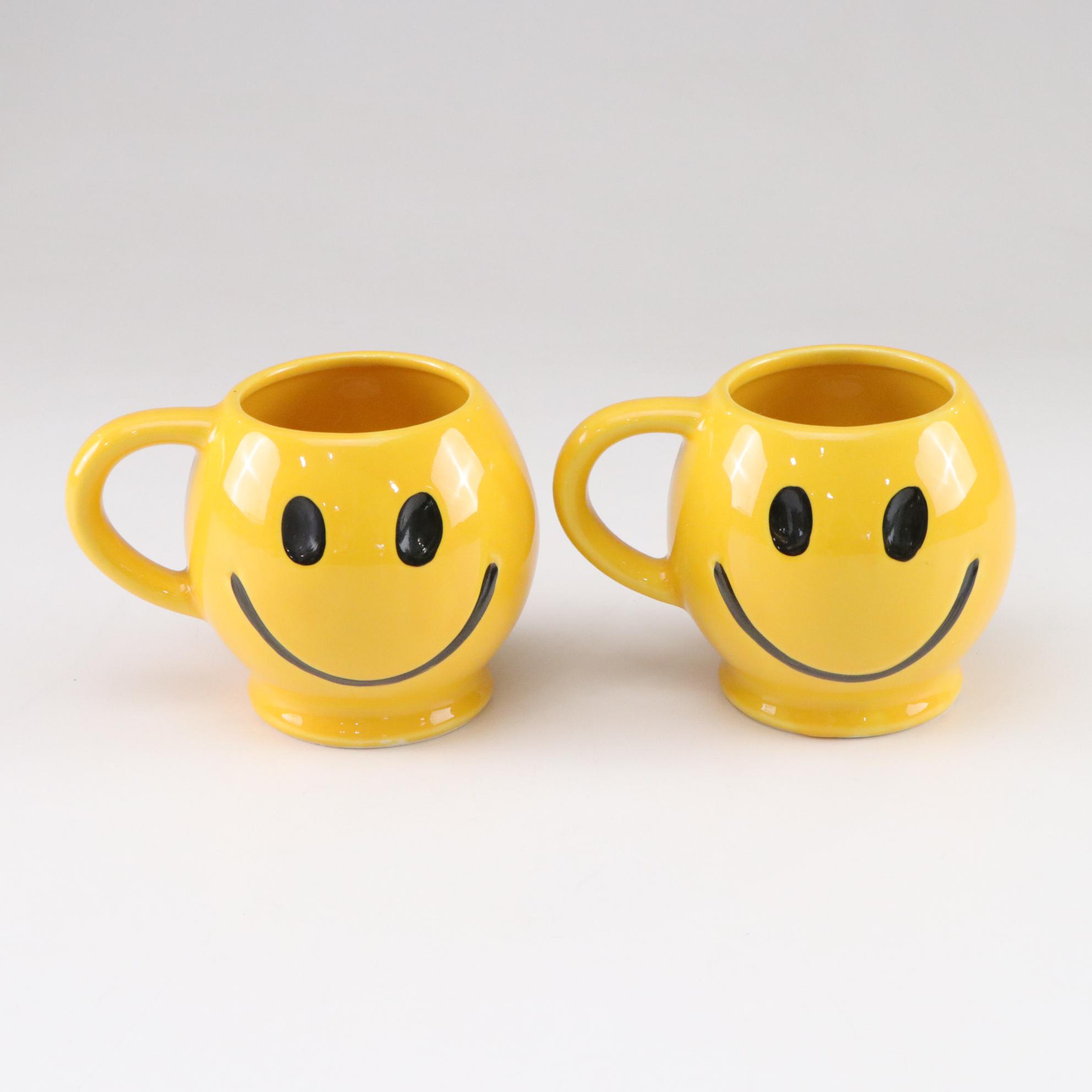 Felix the Cat Cookie Jar with McCoy Yellow Smiley Face Mugs