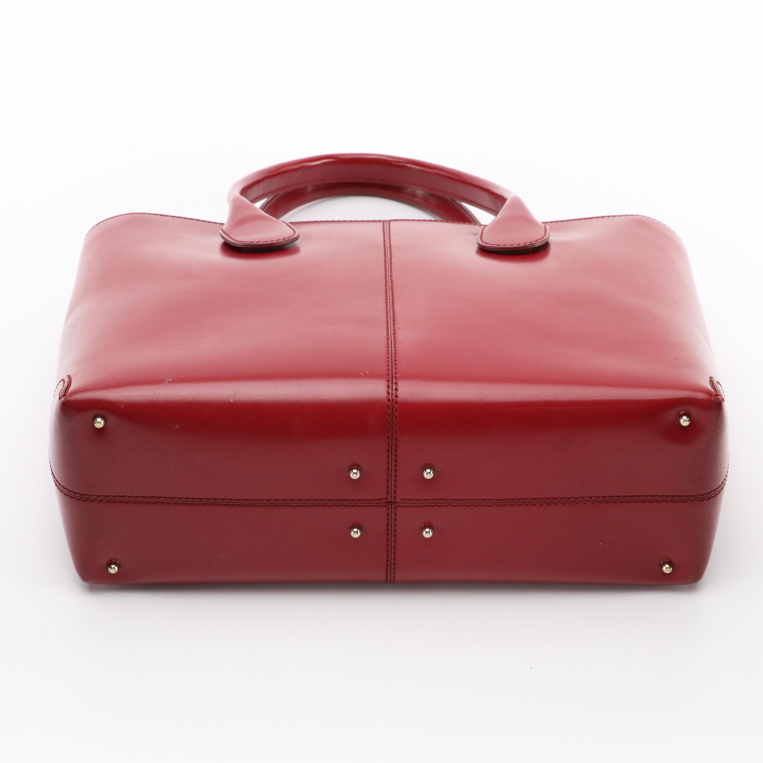 Tod's Bucket Handbag in Leather & Bric's Medium Shopping Bag in Nylon, With Tag