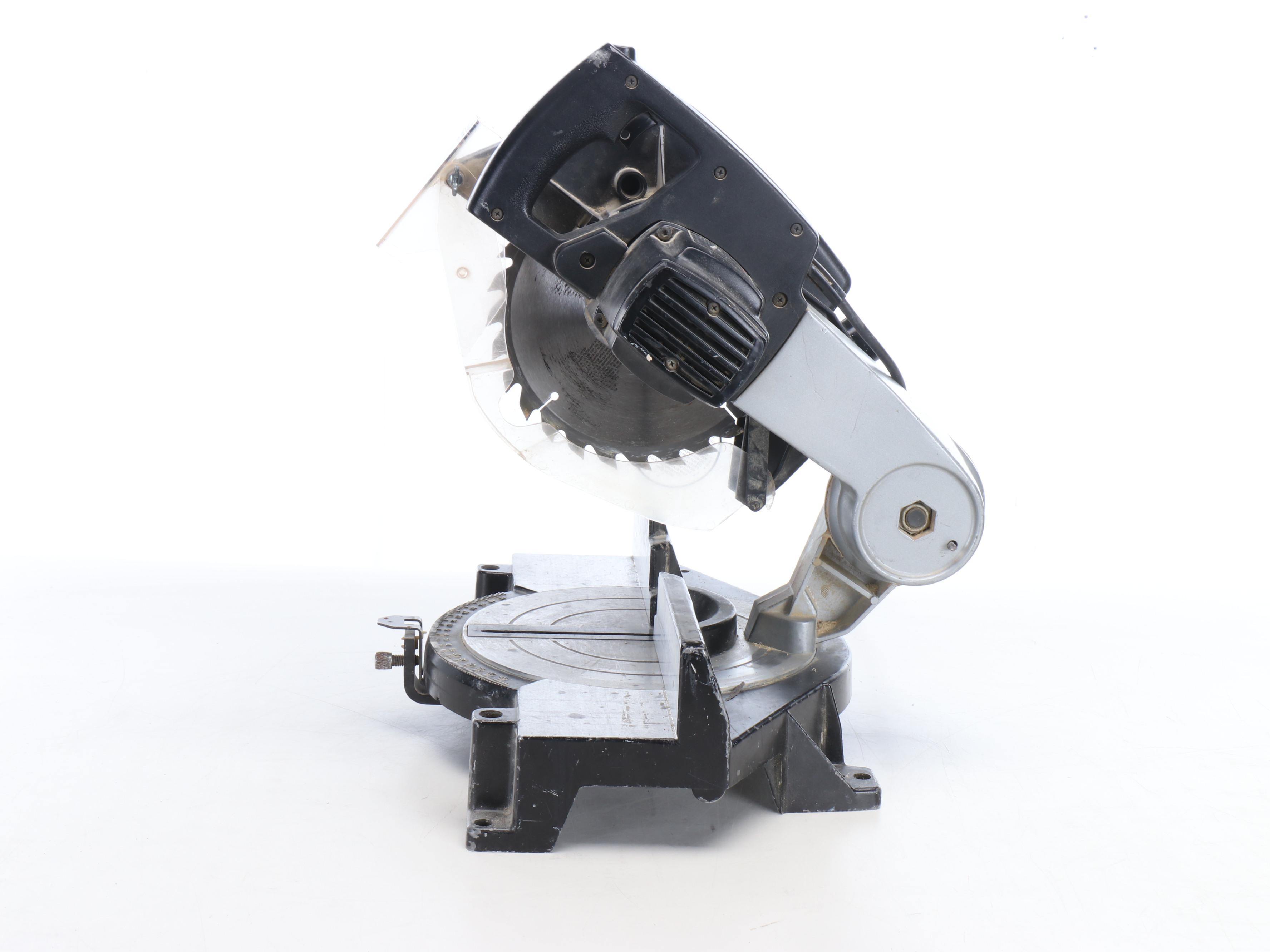 Black+Decker Power Miter Saw with Vermont American 9" Steel Blade