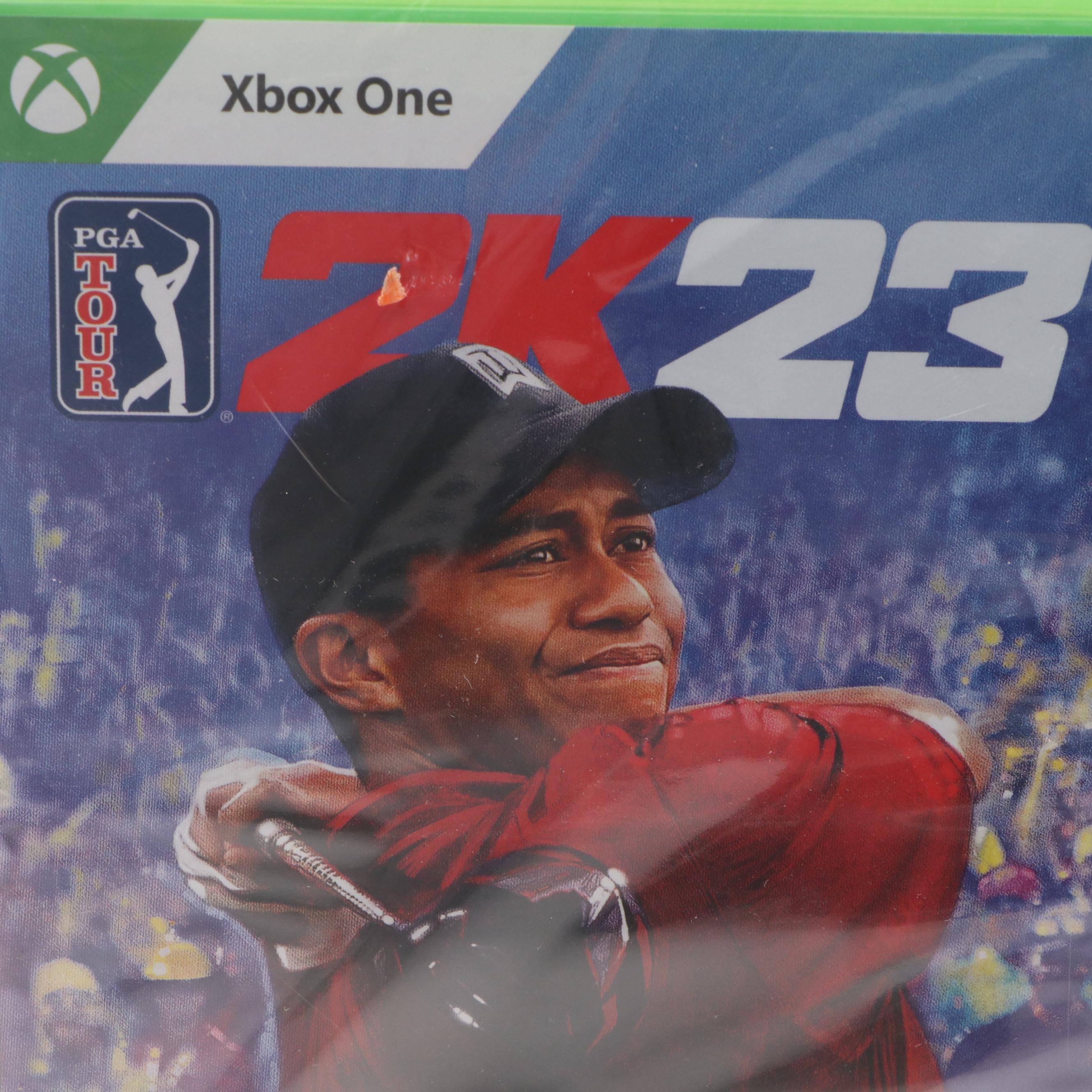 Groove Caddy Rechargeable Golf Club Cleaner with Xbox One 2K23 Video Game