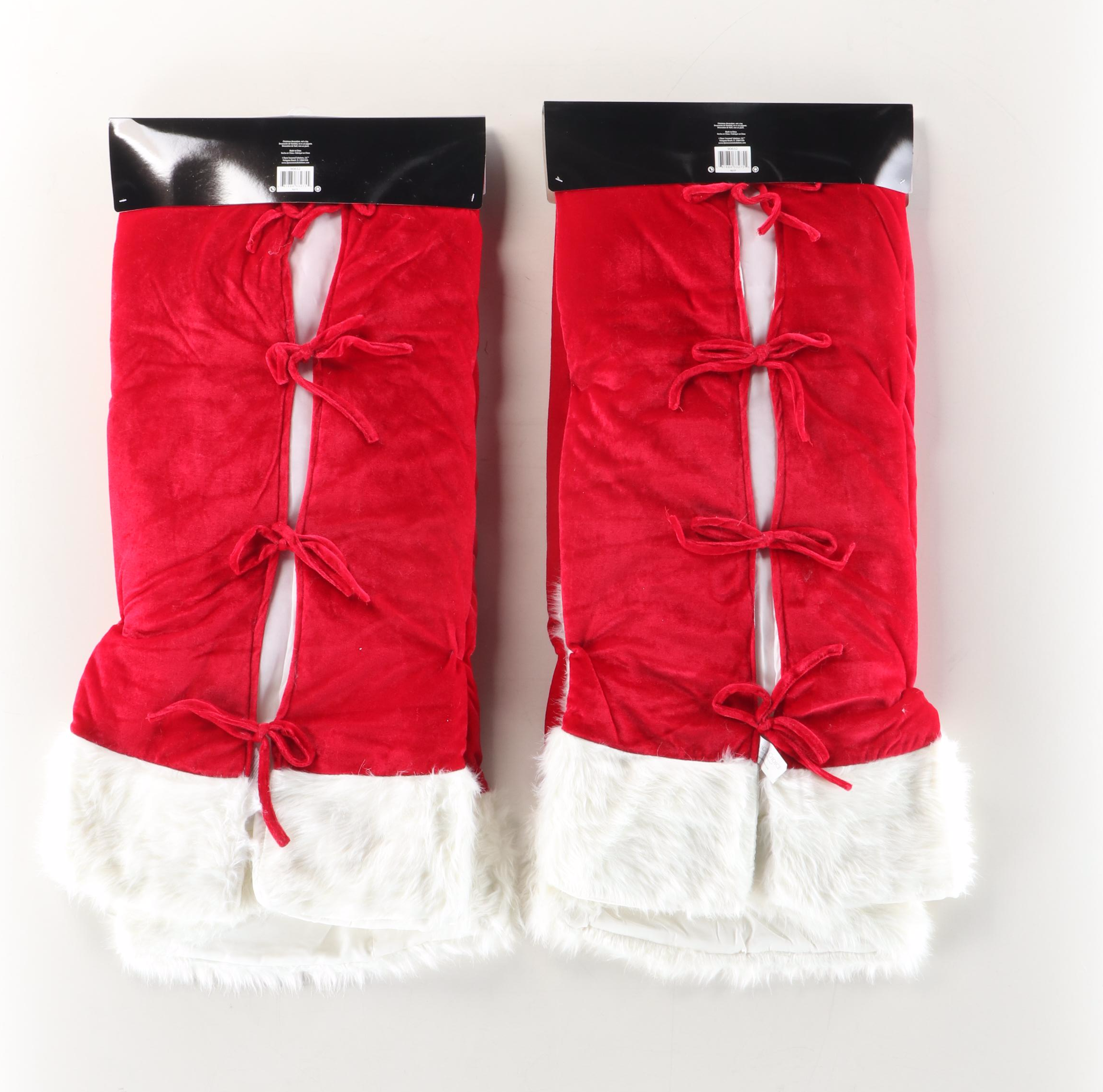 St. Nick's Choice Christmas Tree Skirts with Illuminated Lightbulb Wreath