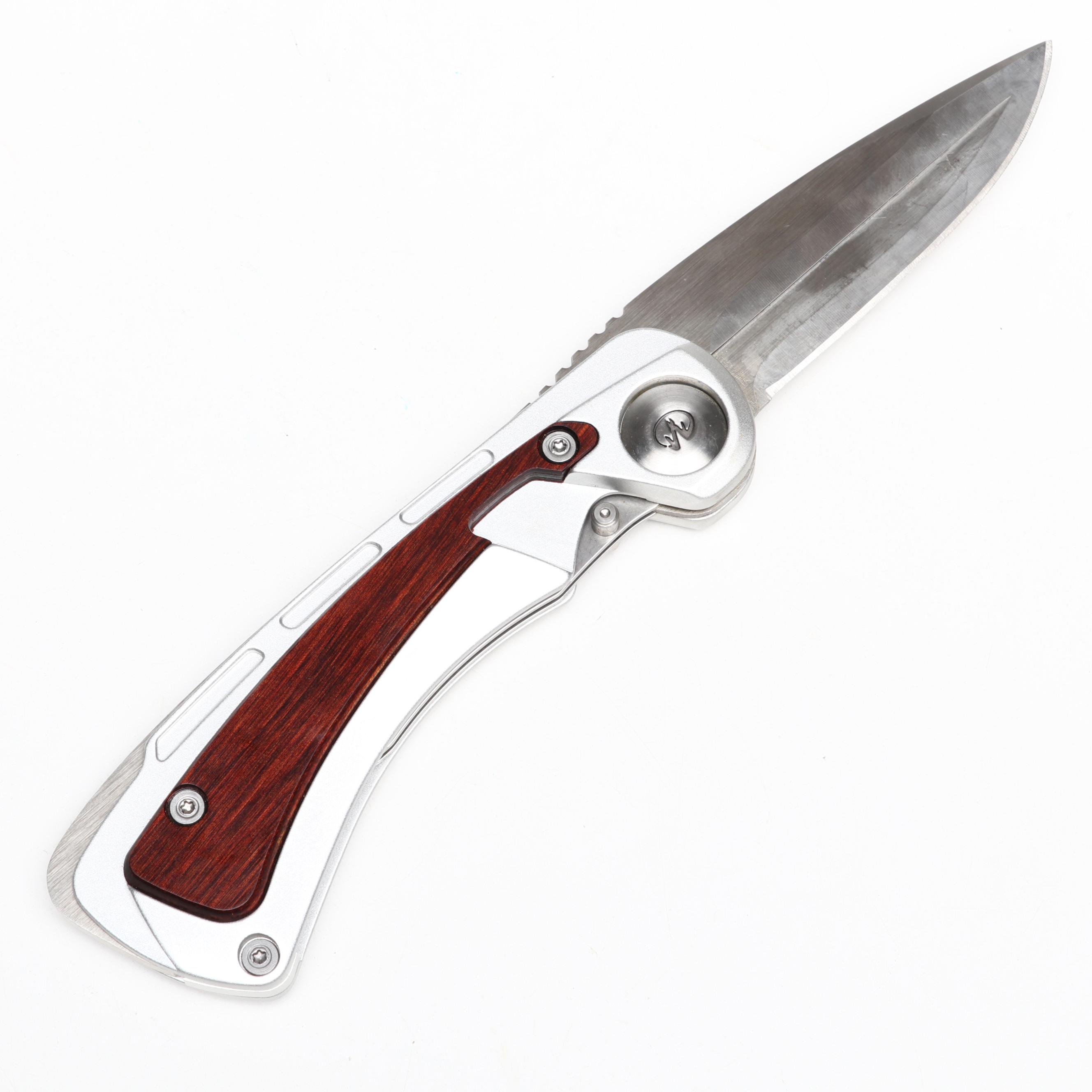 Leatherman "Klamath" Stainless Steel and Aluminum Handled Folding Knife