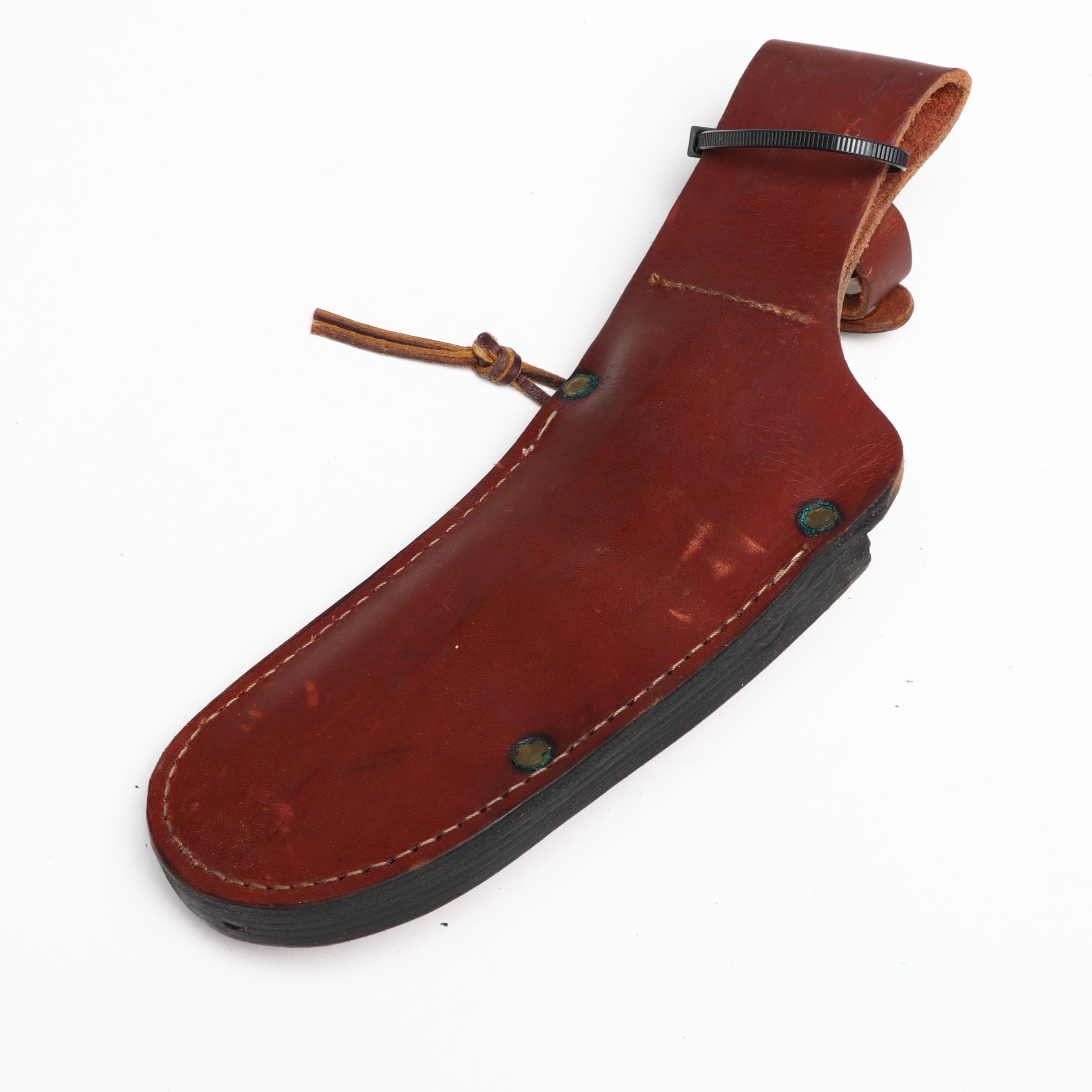 Knives of Alaska Hunting Knife Set in Leather Scabbard