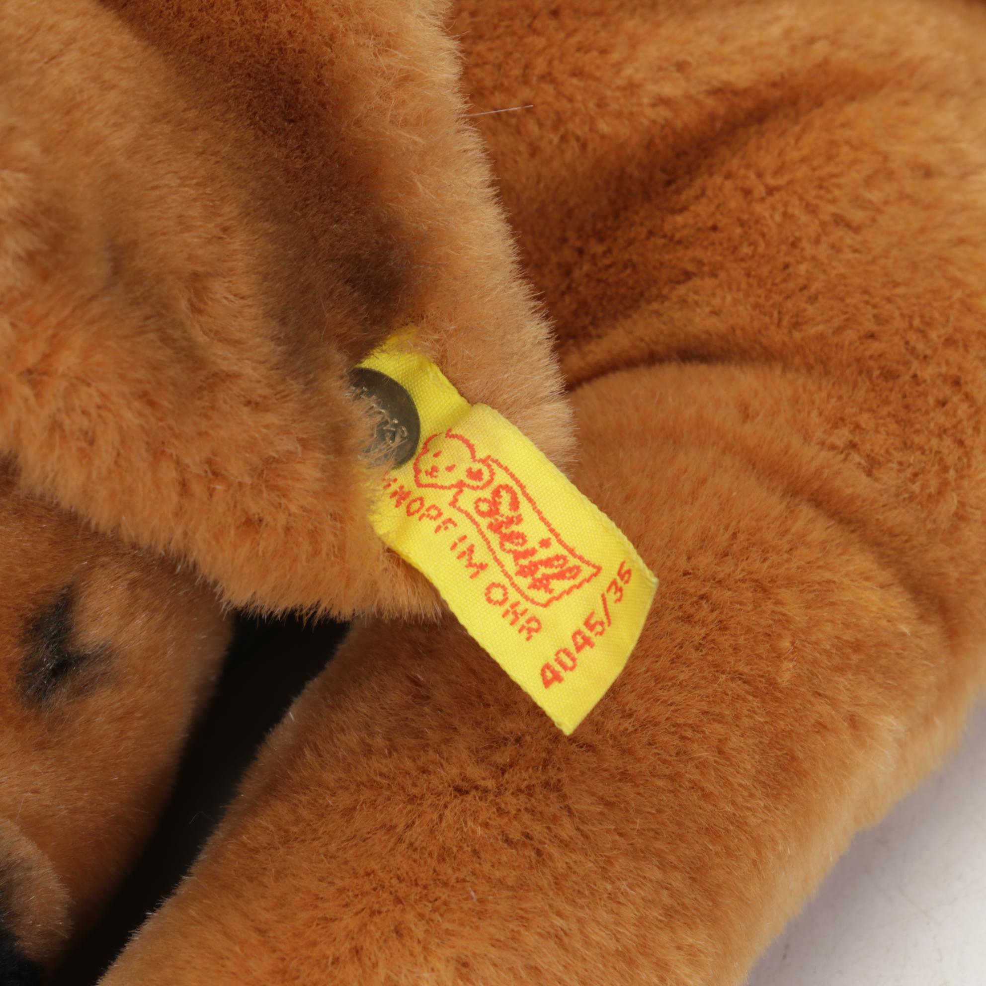 Steiff "Bobby Boxer" Plush Toy, Model 4045/35