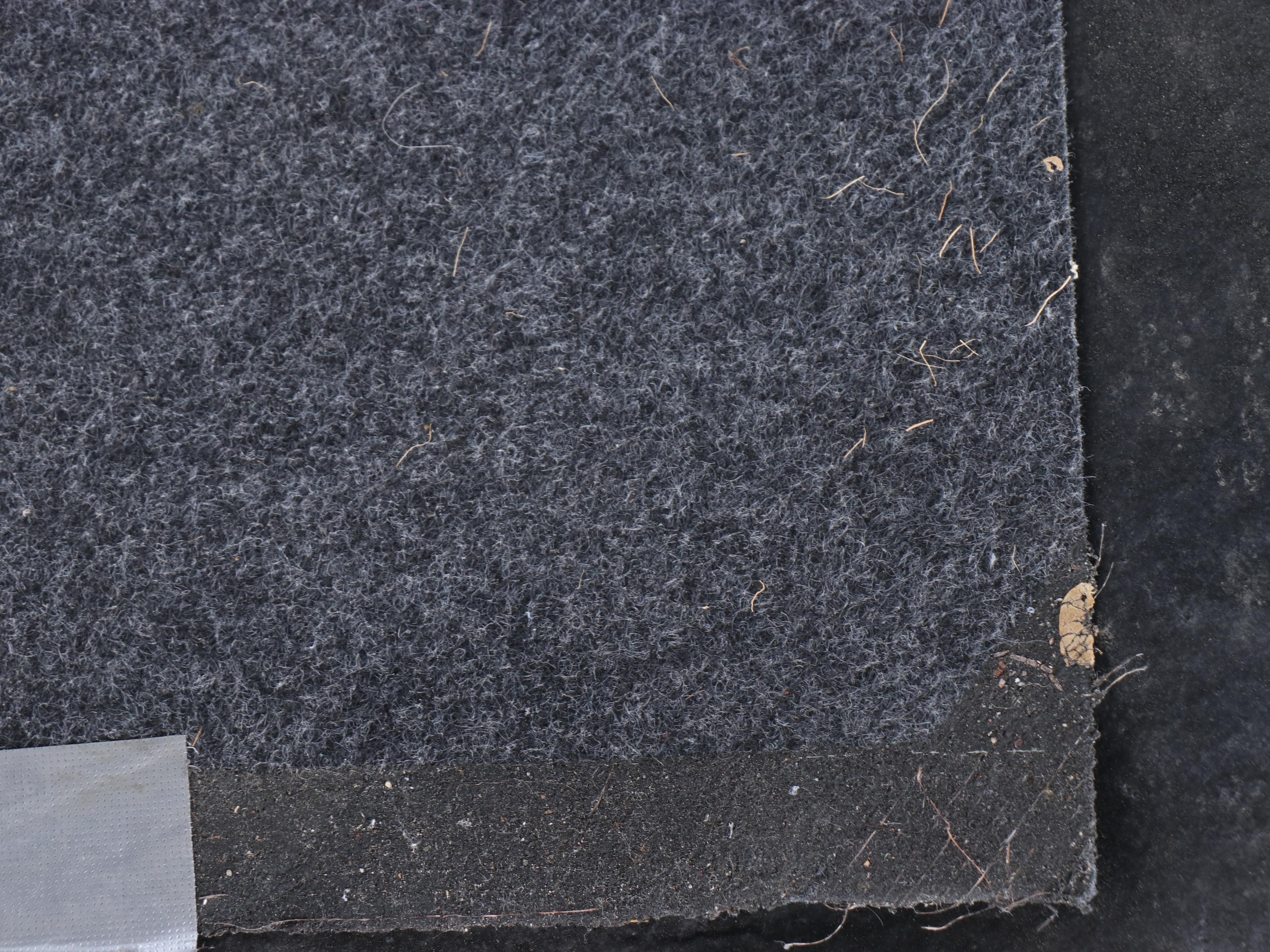 Hammacher Schlemmer Polyester Water Absorbing Garage Mat and Runner