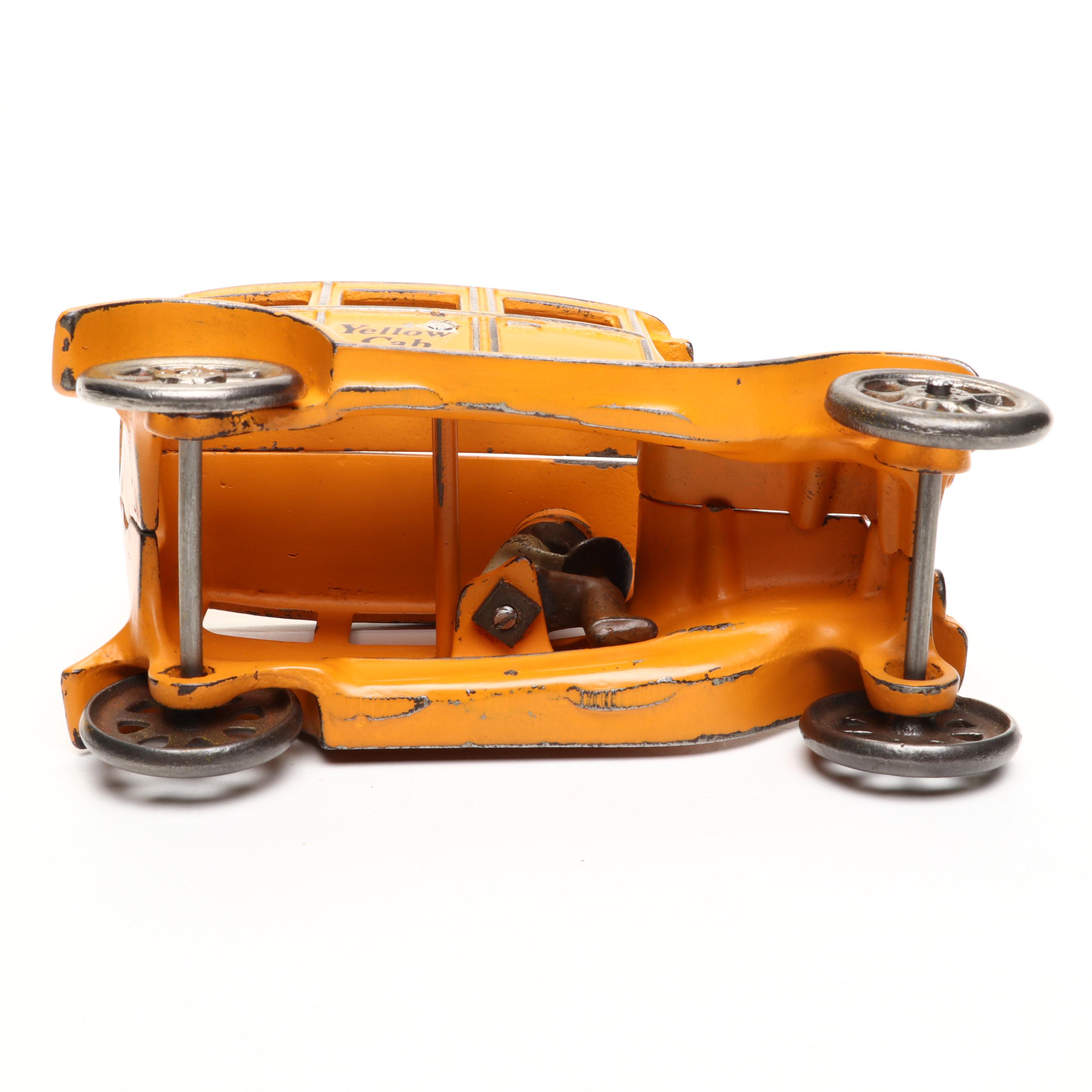 Arcade Mfg. Co. Cast Iron "Yellow Cab Co." Ford Model T Toy Car, 1924