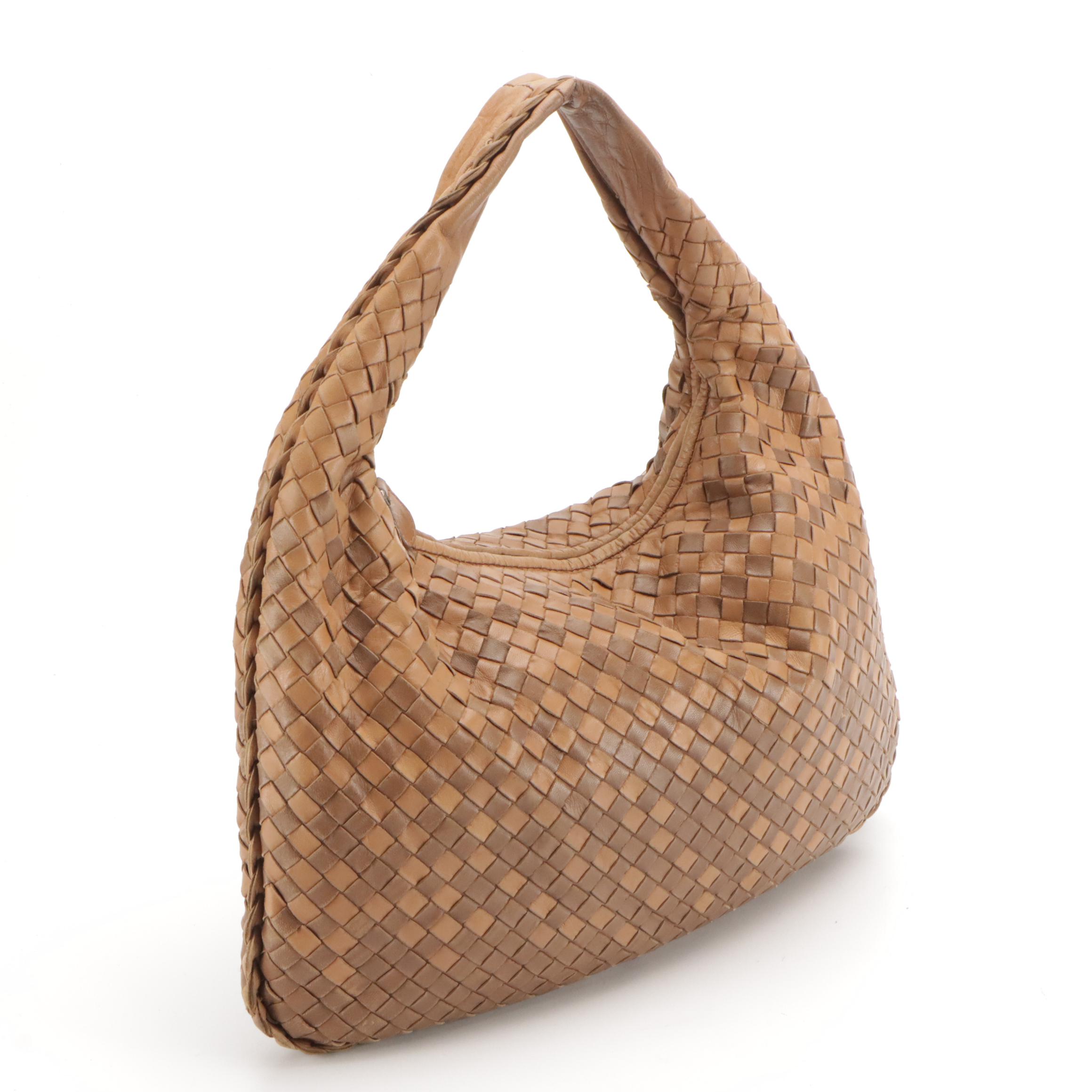 Bottega Veneta Hobo Handbag in Brown Intrecattio Leather