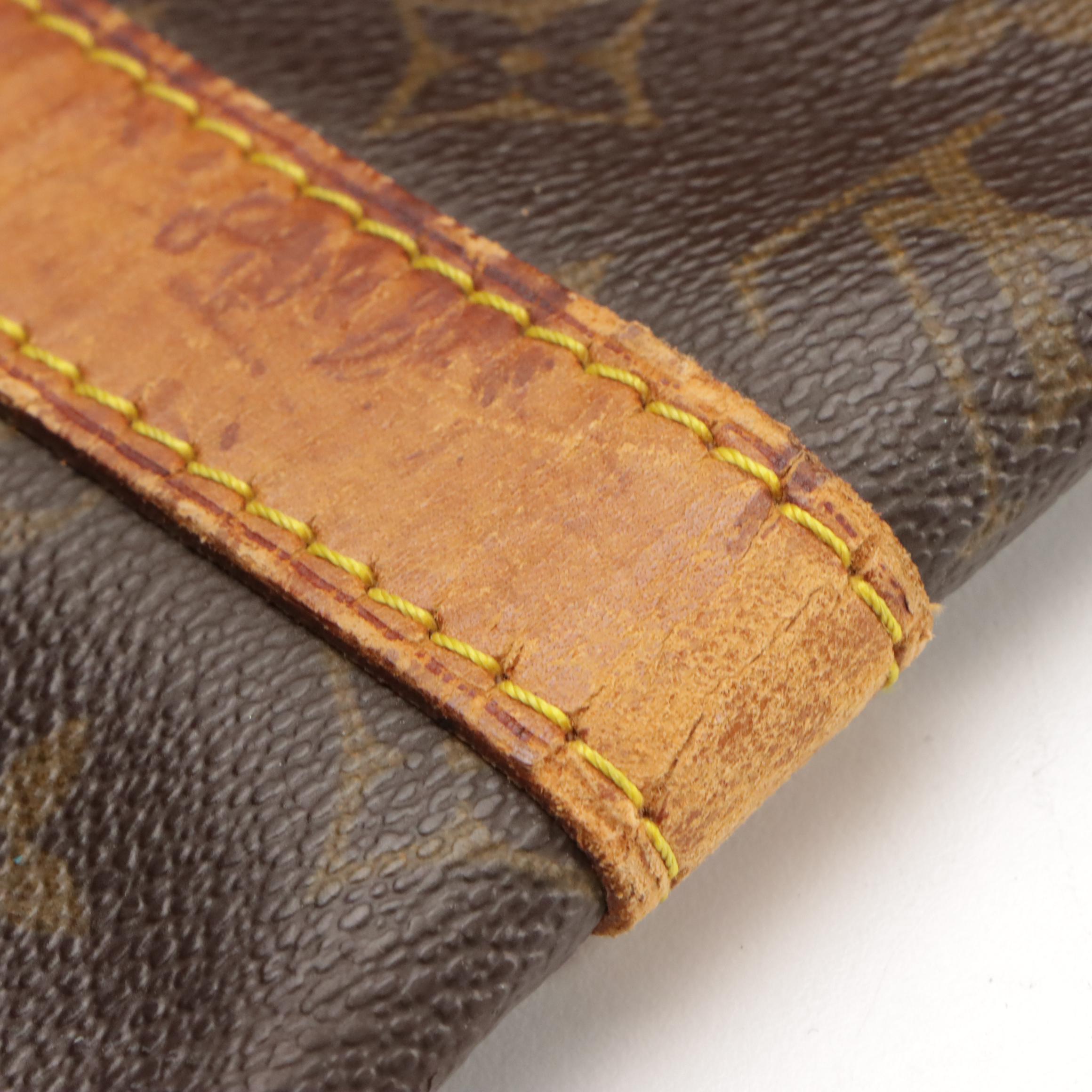 Louis Vuitton Keepall 50 Travel Bag in Monogram Canvas and Leather