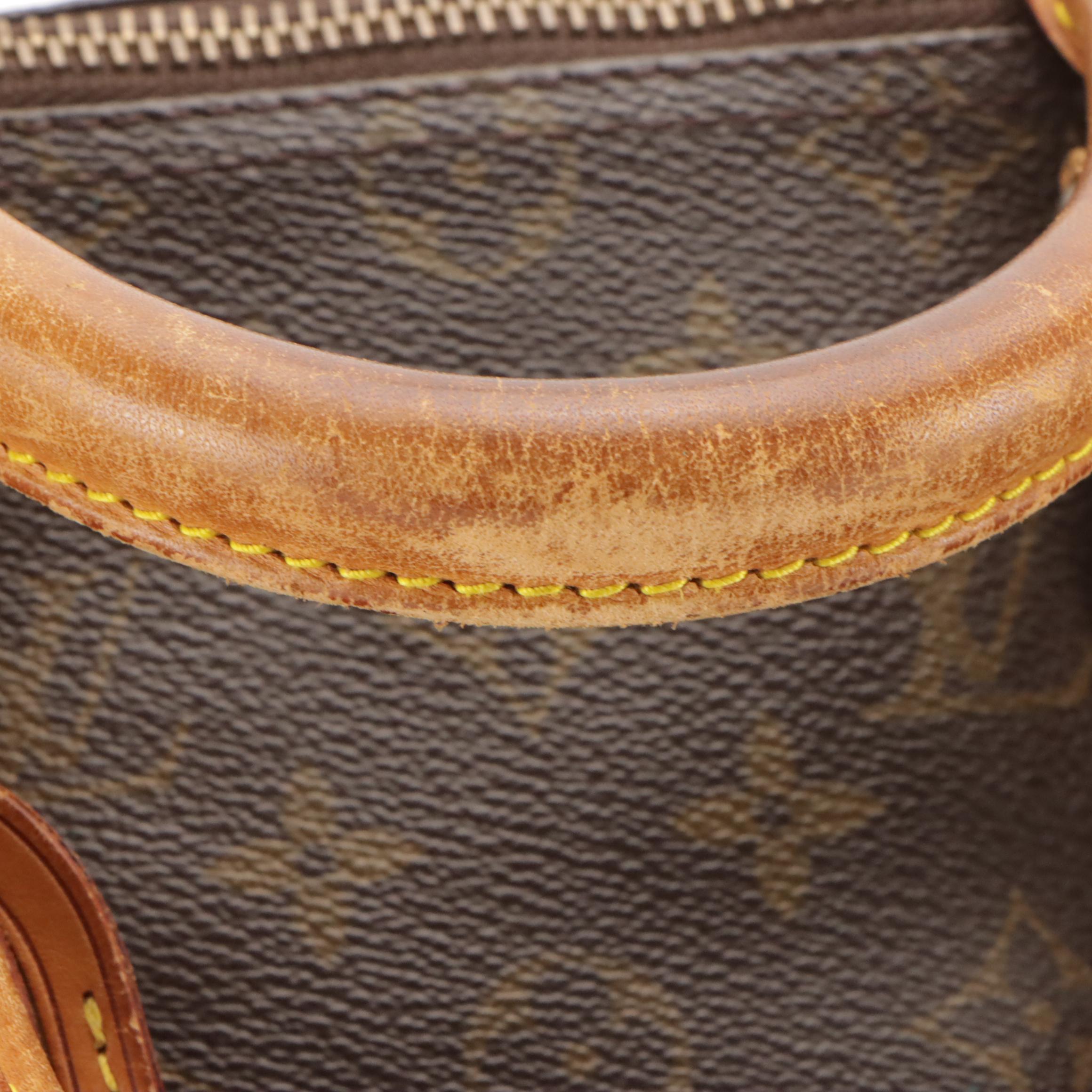 Louis Vuitton Keepall 50 Travel Bag in Monogram Canvas and Leather