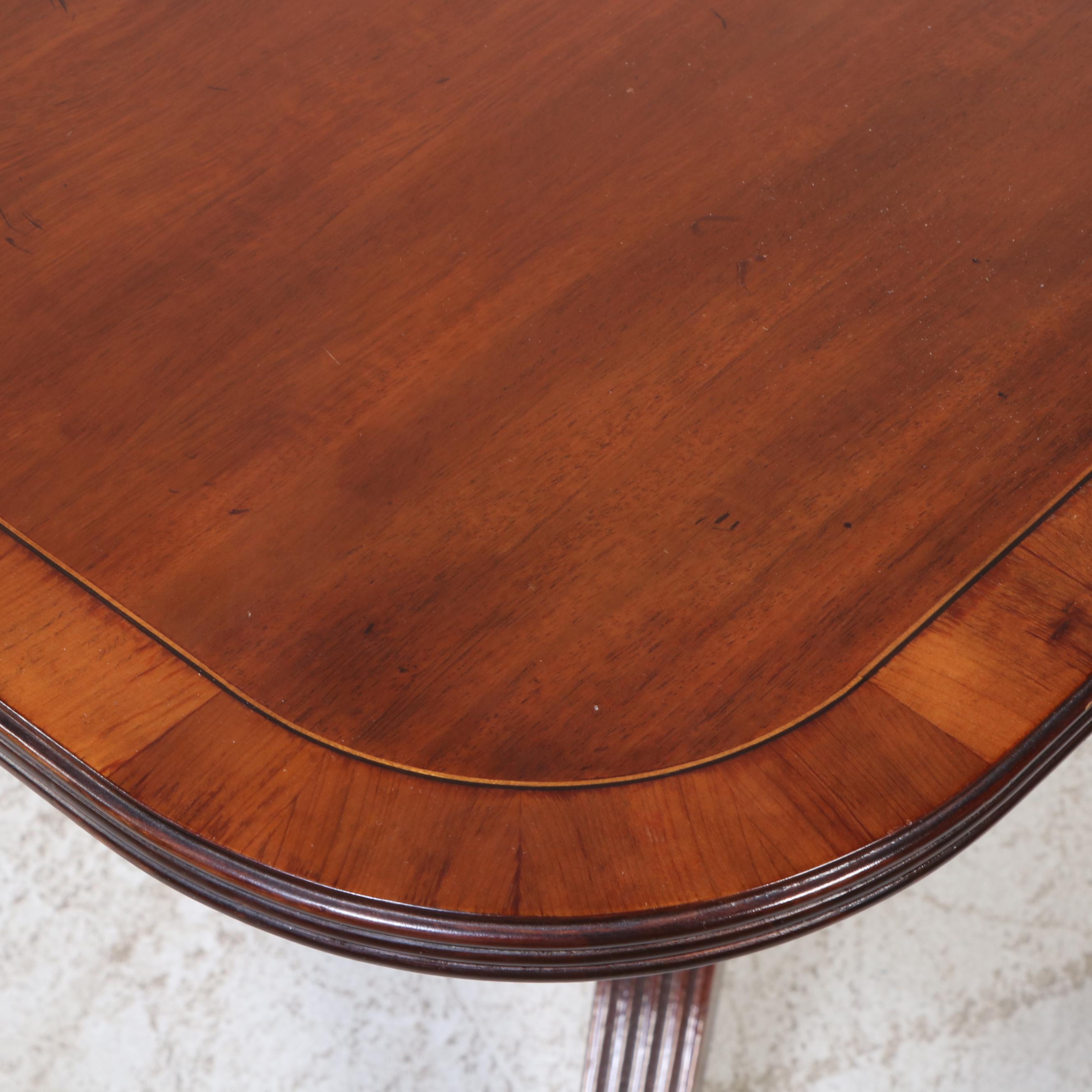 Baker Furniture Collector's Edition Federal Style Mahogany Dining Table