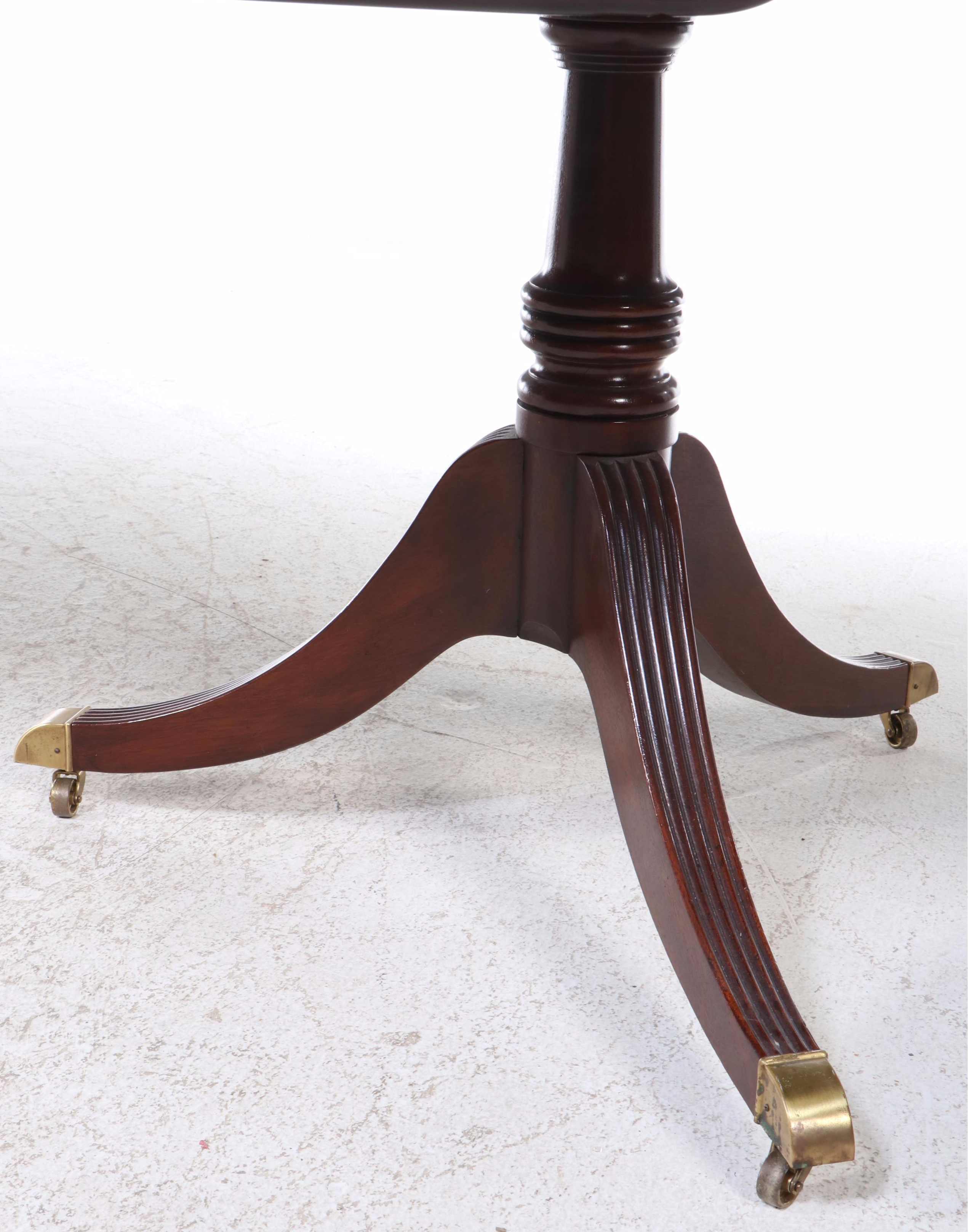 Baker Furniture Collector's Edition Federal Style Mahogany Dining Table