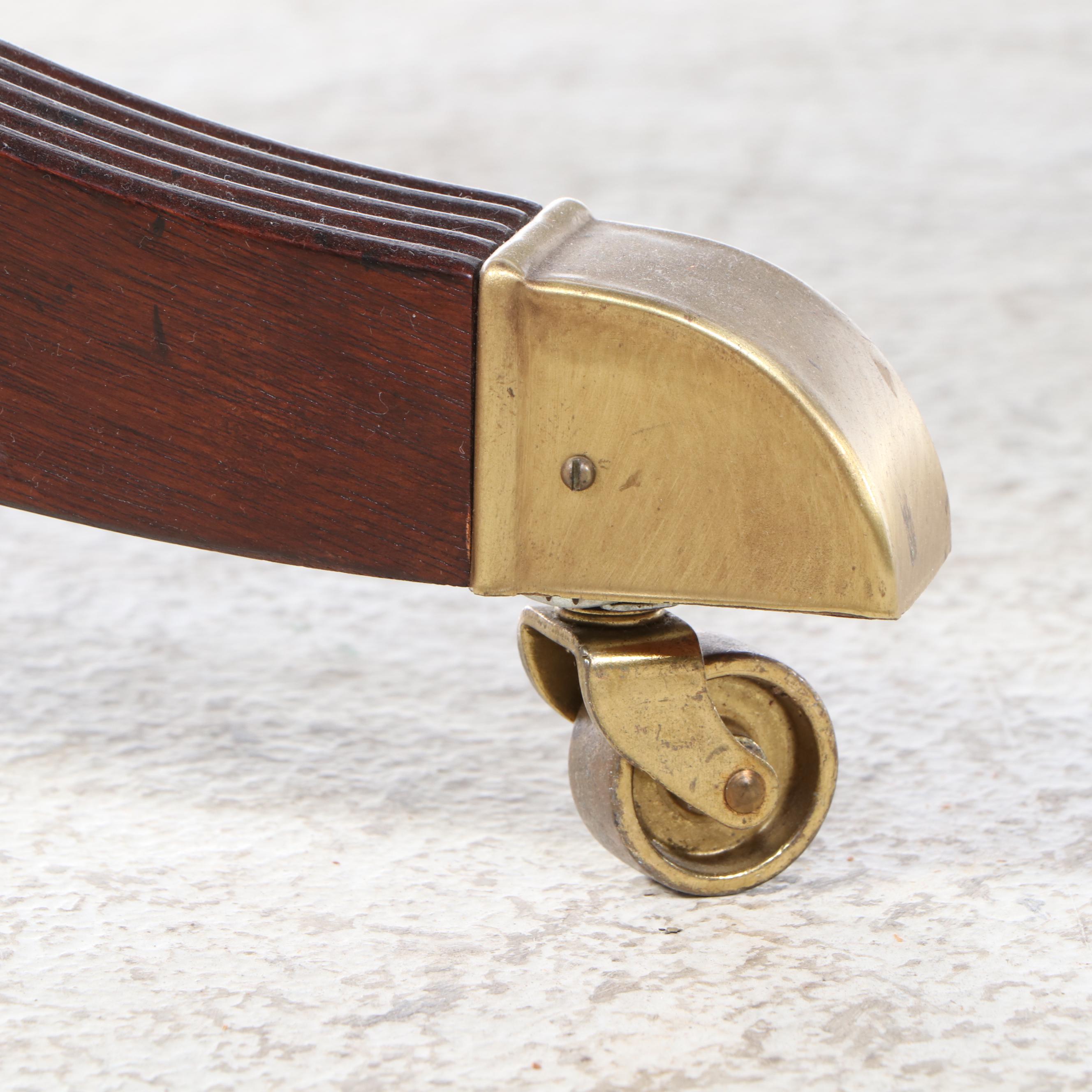 Baker Furniture Collector's Edition Federal Style Mahogany Dining Table