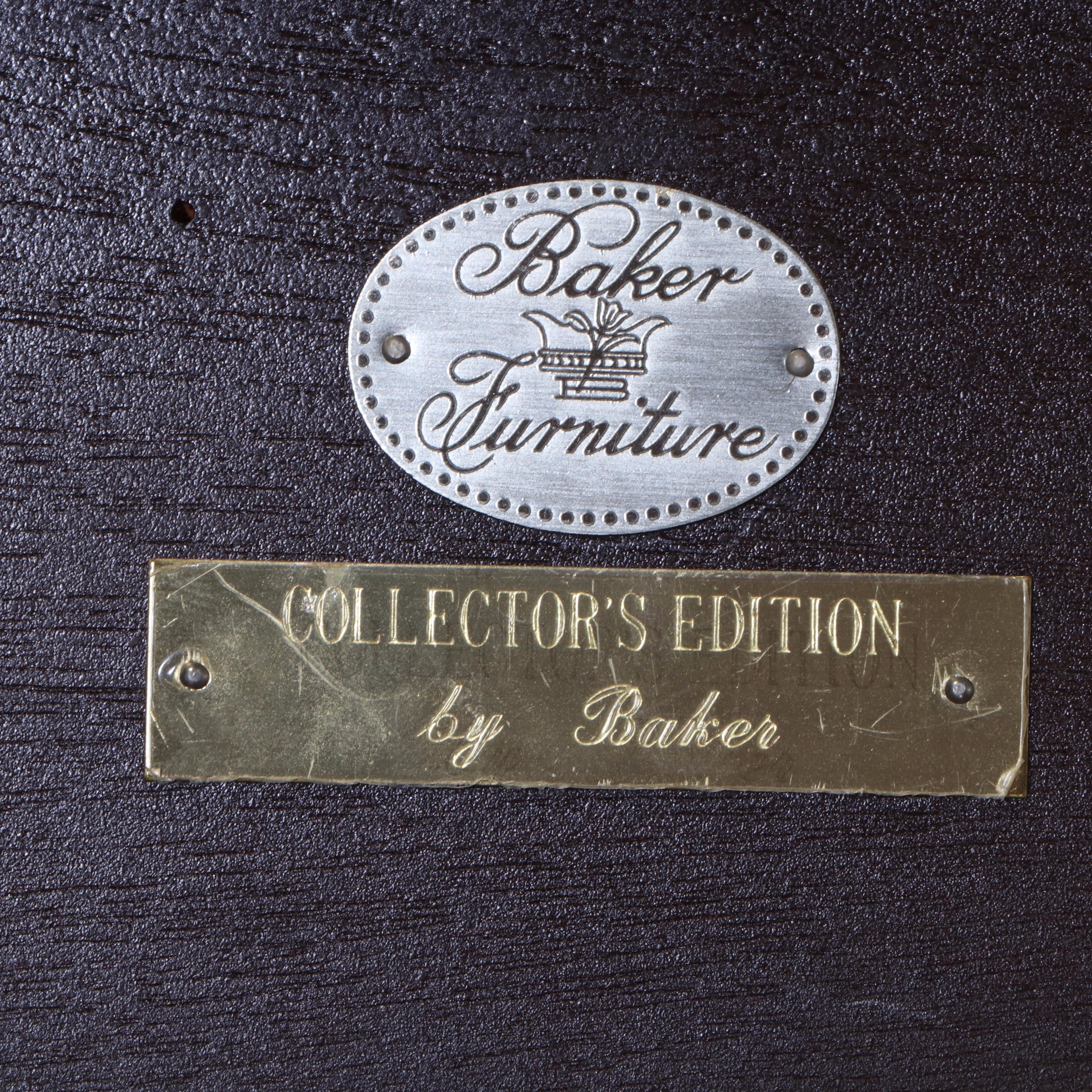 Baker Furniture Collector's Edition Federal Style Mahogany Dining Table