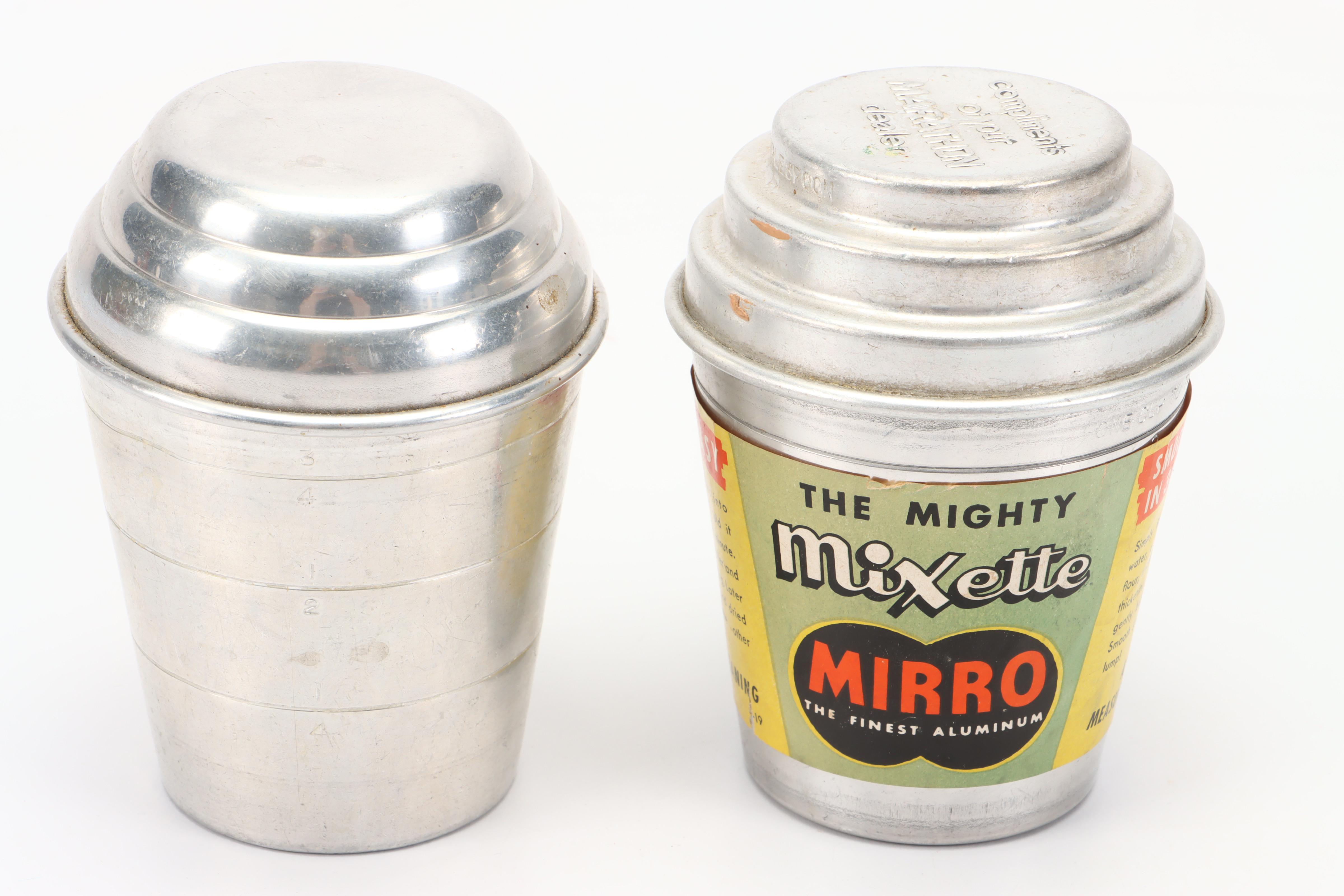 Stainless Steel, Wooden, and Other Shaker Sets with Aluminum Measuring Cup