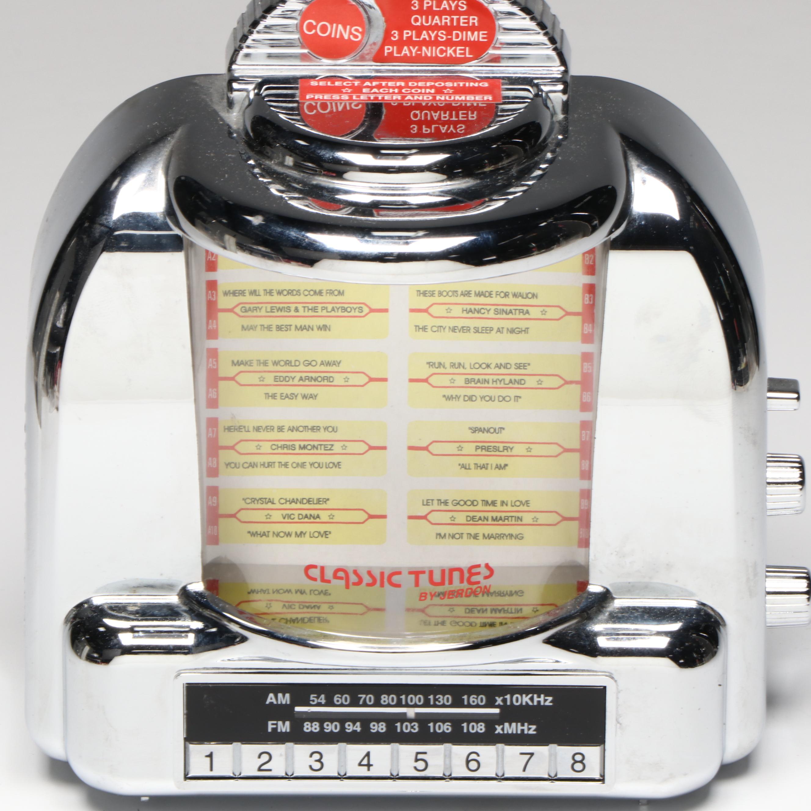 Children's Desk Lamp with Classic Tunes Tabletop Jukebox AM/FM Radio