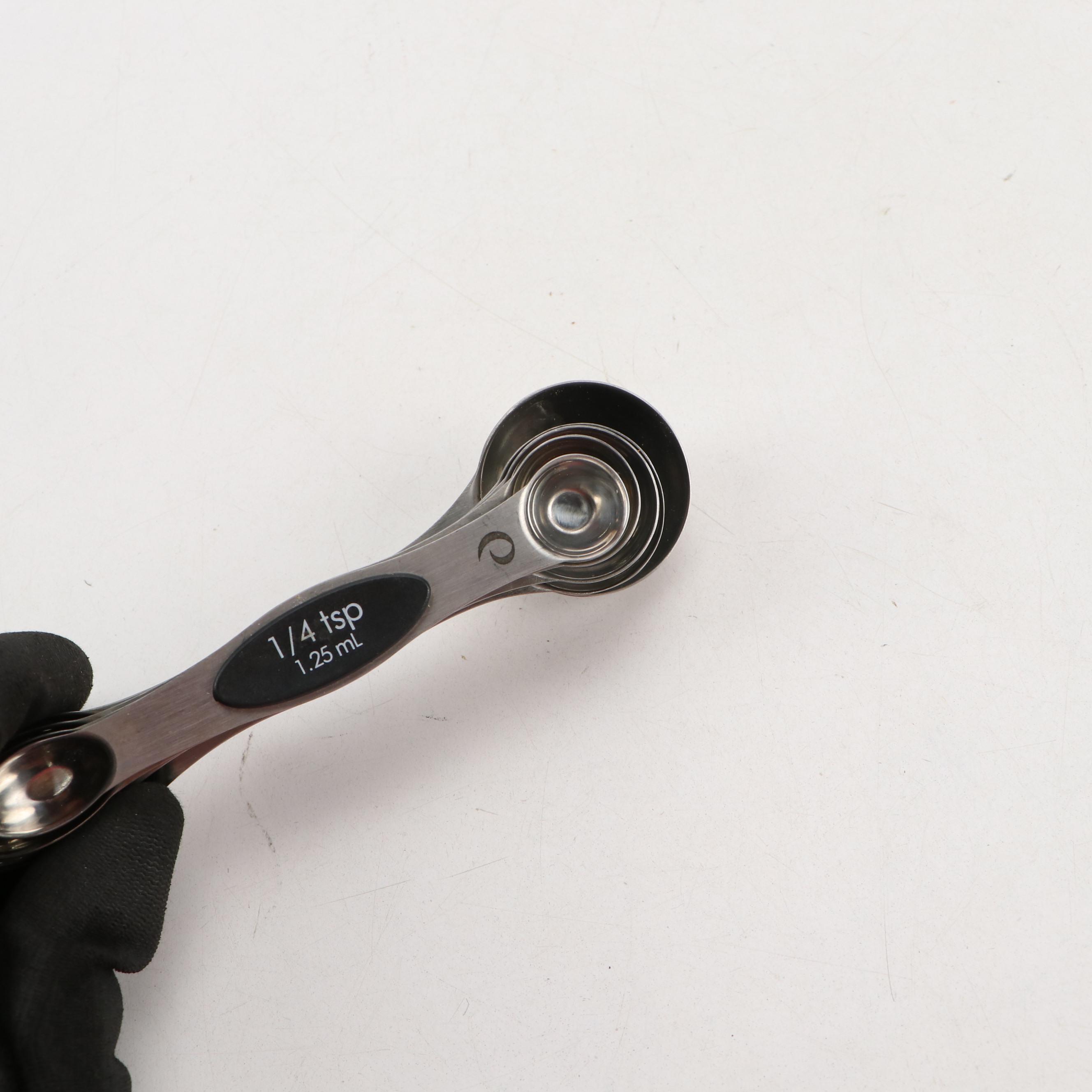 Joseph Joseph with Other Cooking Utensils and Cookware