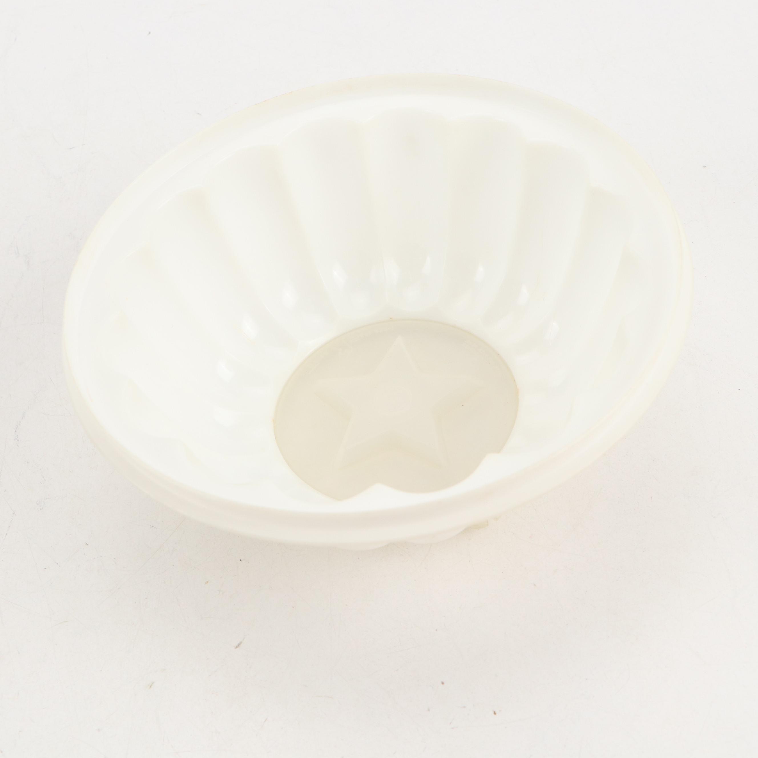 Joseph Joseph with Other Cooking Utensils and Cookware